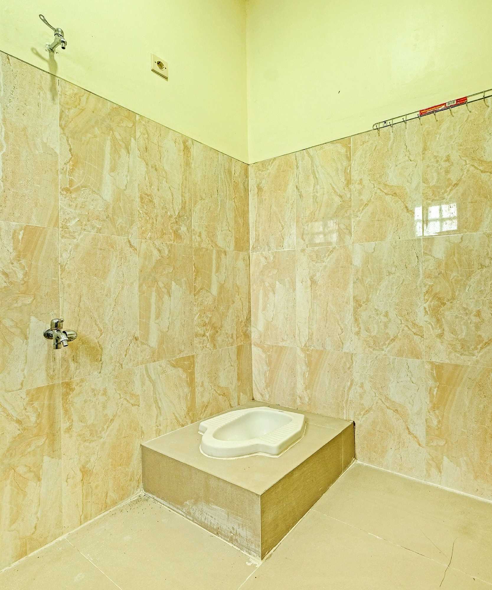 Gift card for Oyo Homes 91095 Desa Wisata Conto