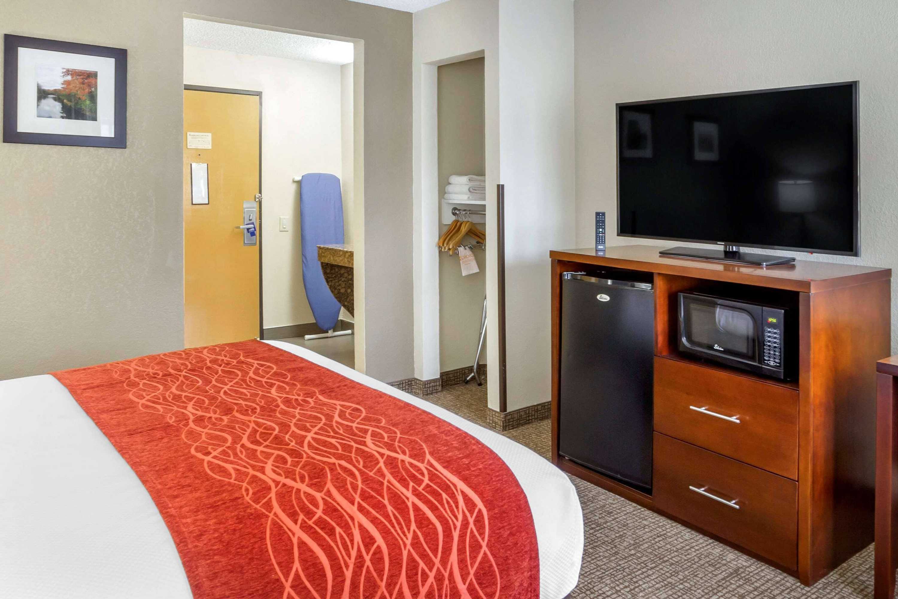 Gift card for Comfort Inn Hoffman Estates - Schaumburg Gift card for Comfort Inn Hoffman Estates - Schaumburg