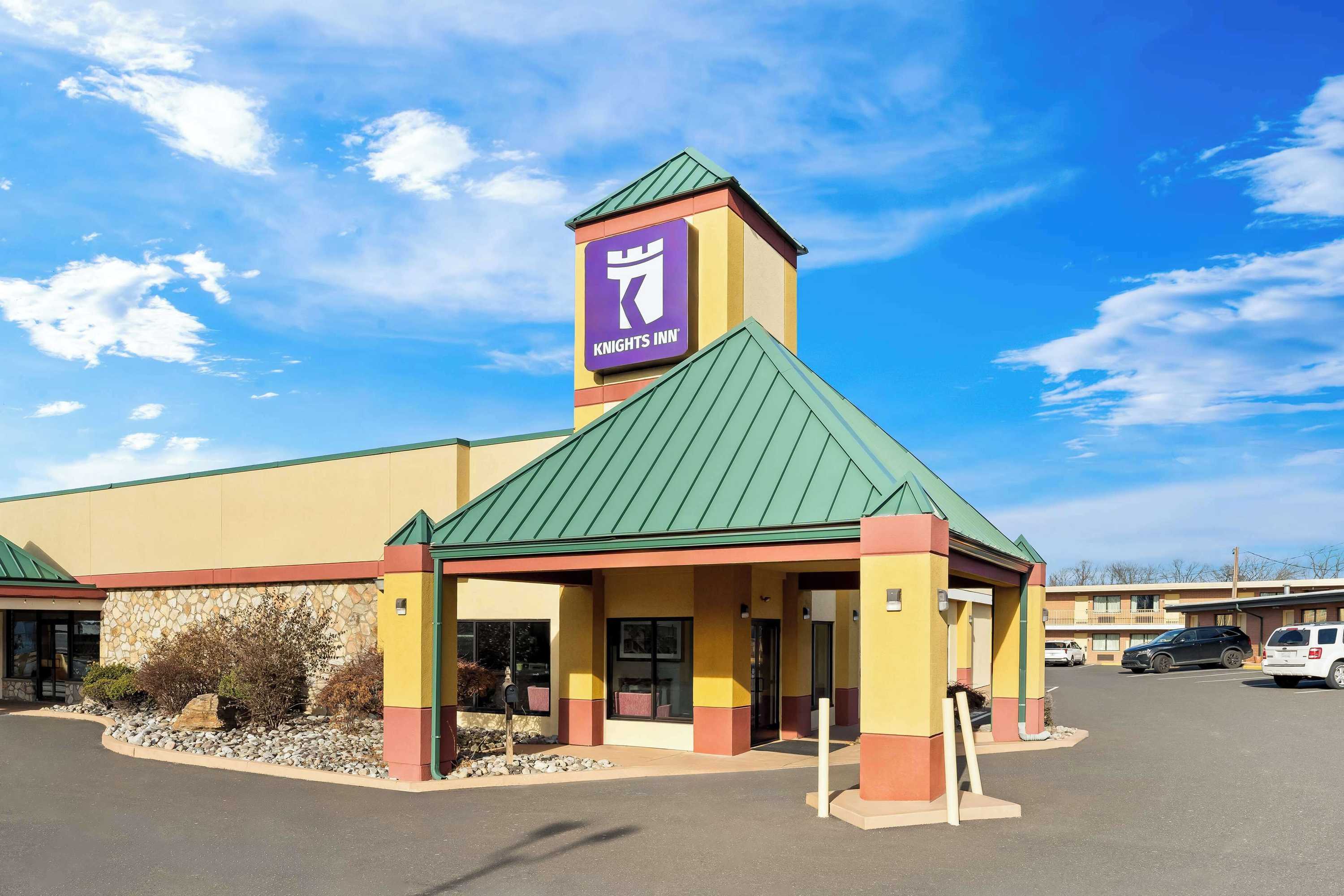 Gift card for Knights Inn Montgomeryville