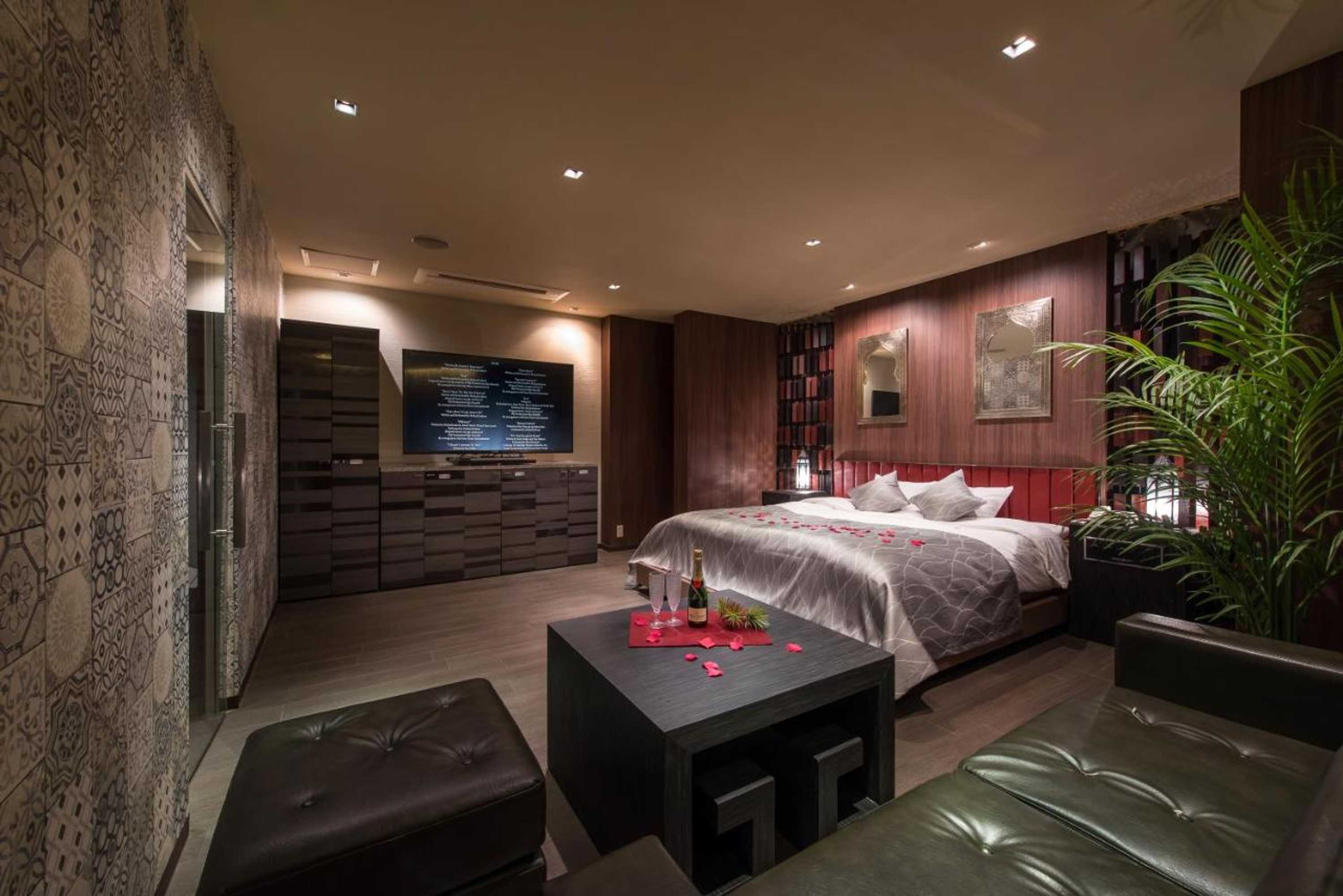 Gift card for Hotel Lotus Iwatsuki (adult Only)