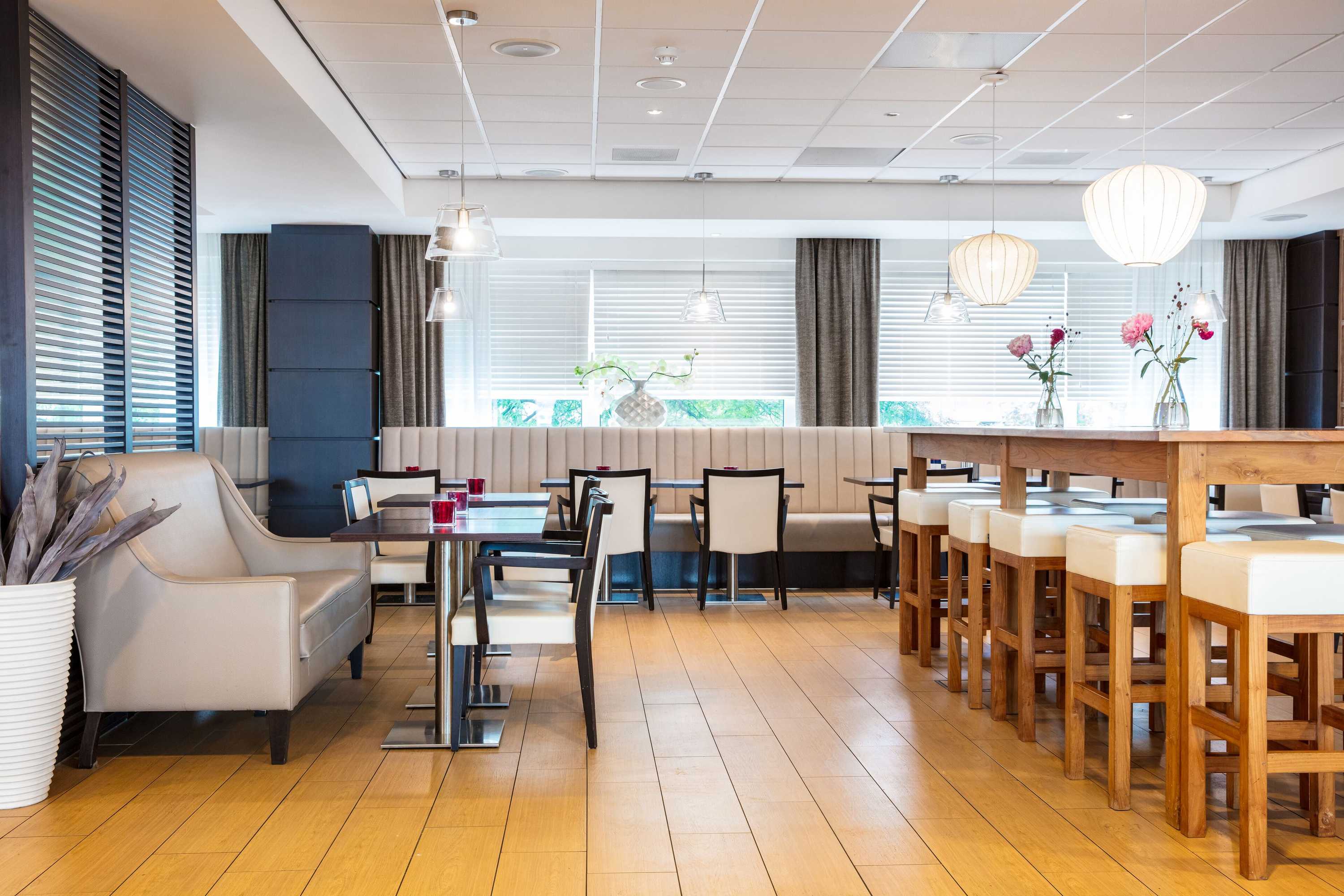 Gift card for Holiday Inn Express Amsterdam - Sloterdijk Station by Ihg Gift card for Holiday Inn Express Amsterdam - Sloterdijk Station by Ihg
