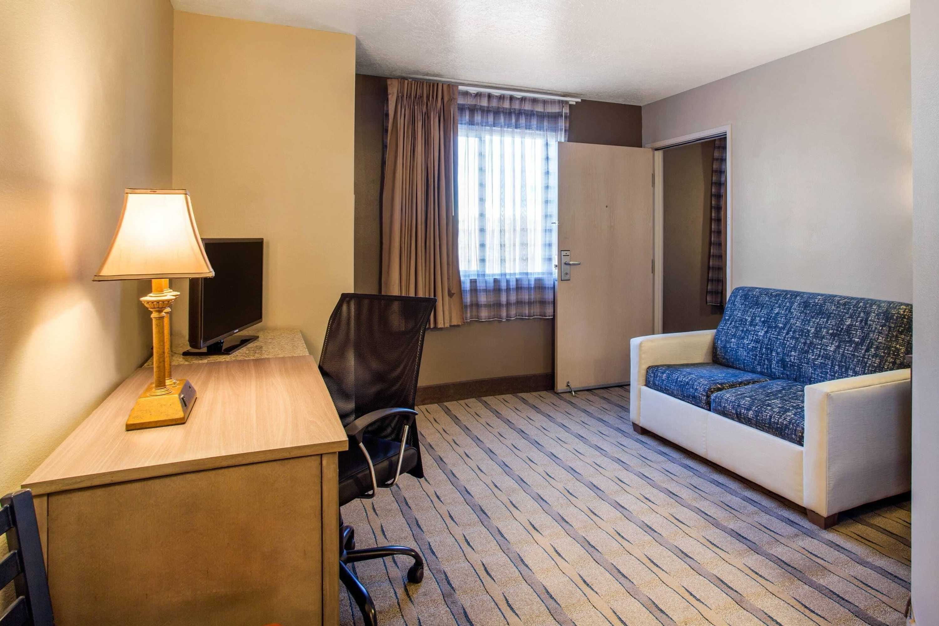 Gift card for Quality Inn Moriarty