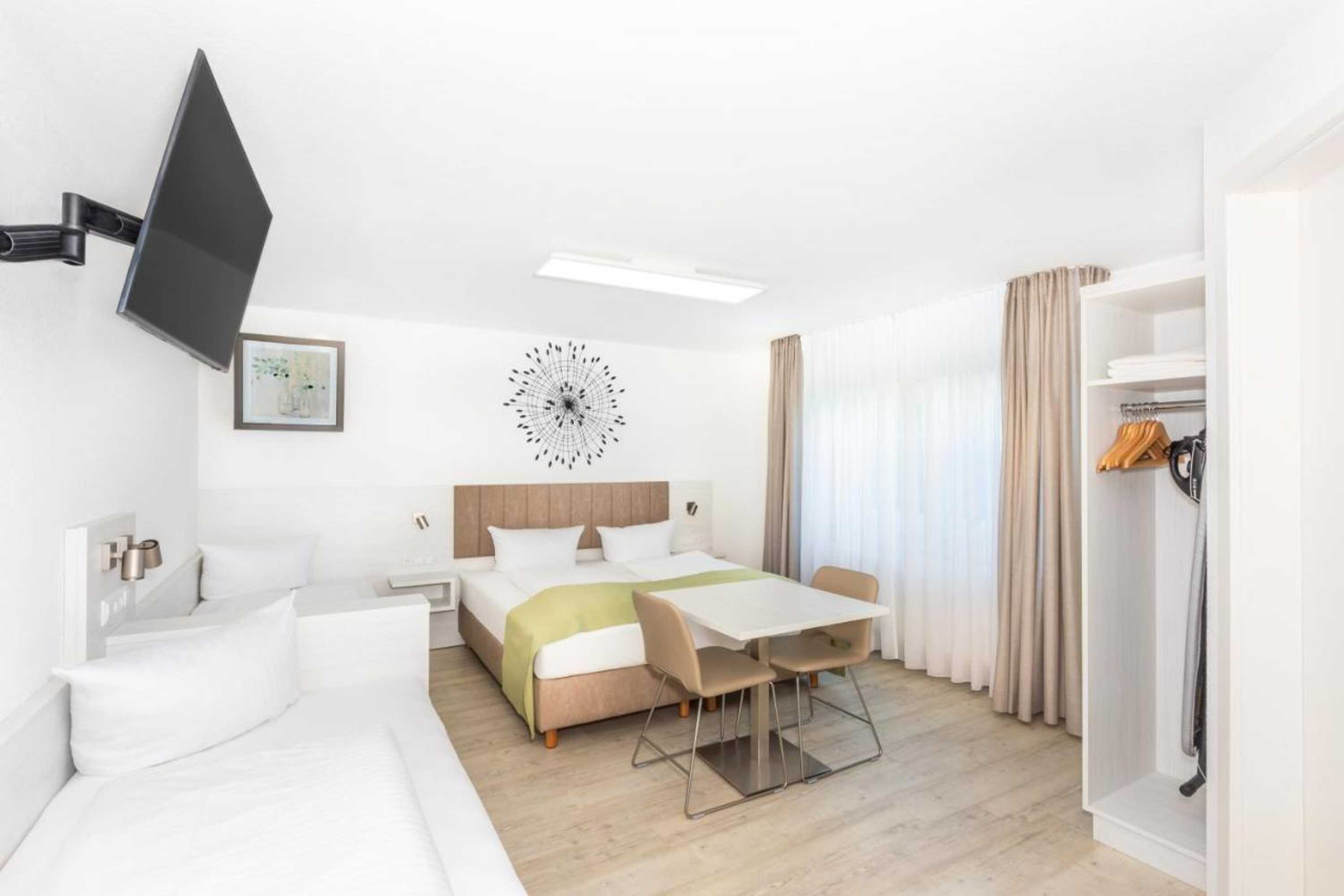 Gift card for Hotel & Gästehaus Im Ziegelweg Klimatisiert Eintrittskarten Für Den Europa-Park Erhalten Sie Garantiert über Uns Gift card for Hotel & Gästehaus Im Ziegelweg Klimatisiert Eintrittskarten Für Den Europa-Park Erhalten Sie Garantiert über Uns