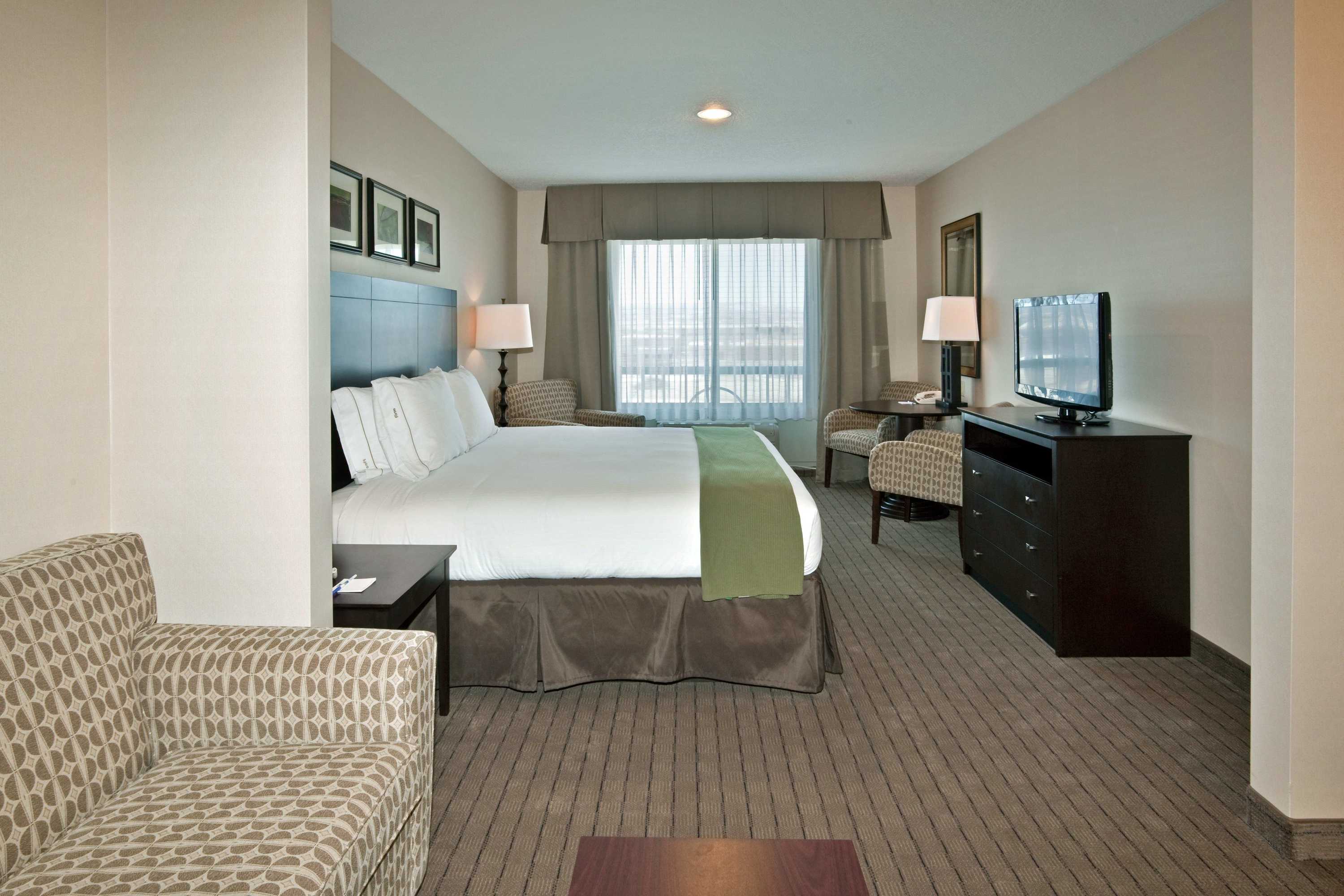 Gift card for Holiday Inn Express Hotel & Suites Grants - Milan by Ihg Gift card for Holiday Inn Express Hotel & Suites Grants - Milan by Ihg