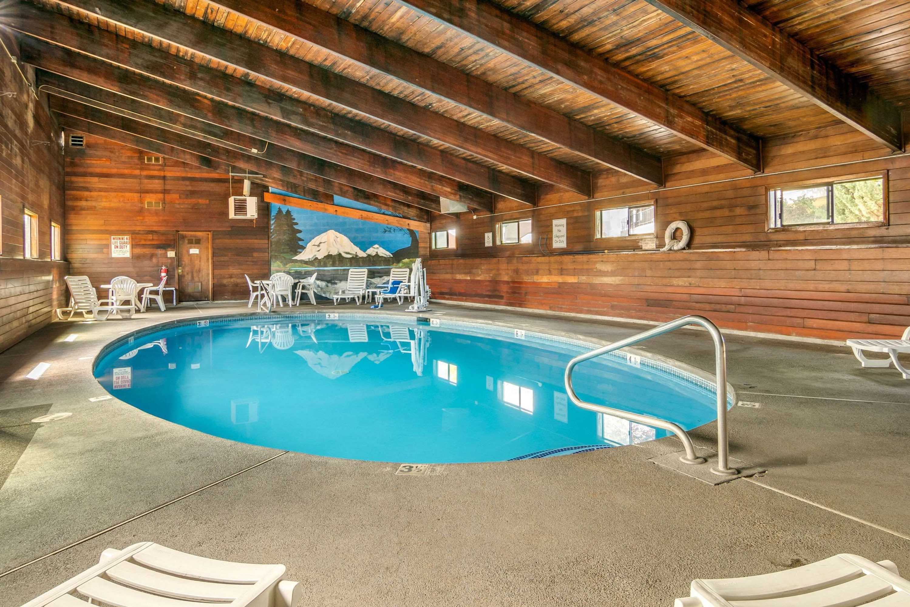 Gift card for Quality Inn Klamath Falls - Crater Lake Gateway Gift card for Quality Inn Klamath Falls - Crater Lake Gateway