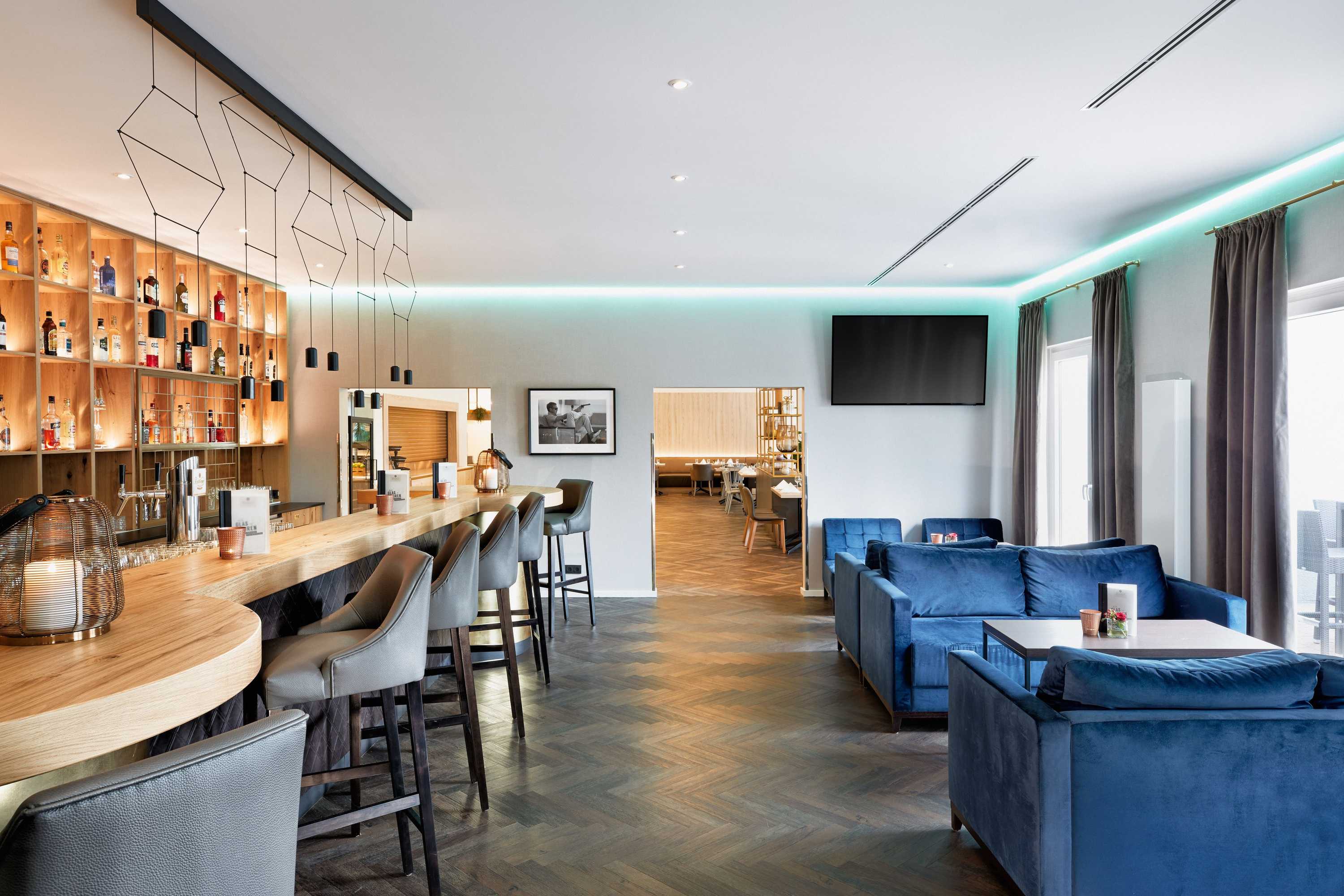 Gift card for H+ Hotel Frankfurt Airport West Gift card for H+ Hotel Frankfurt Airport West