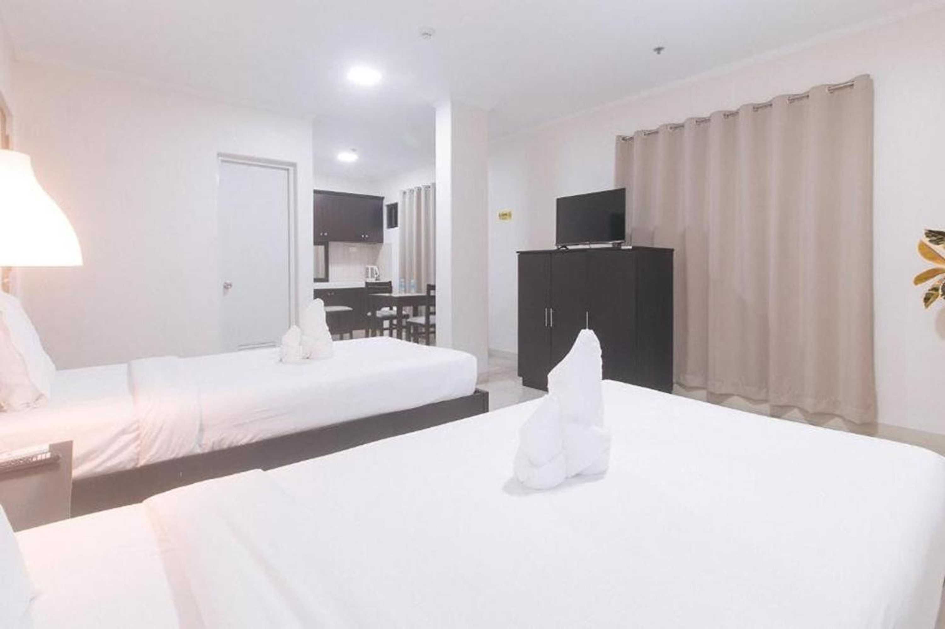 Gift card for Rooms R Us  Evangelista