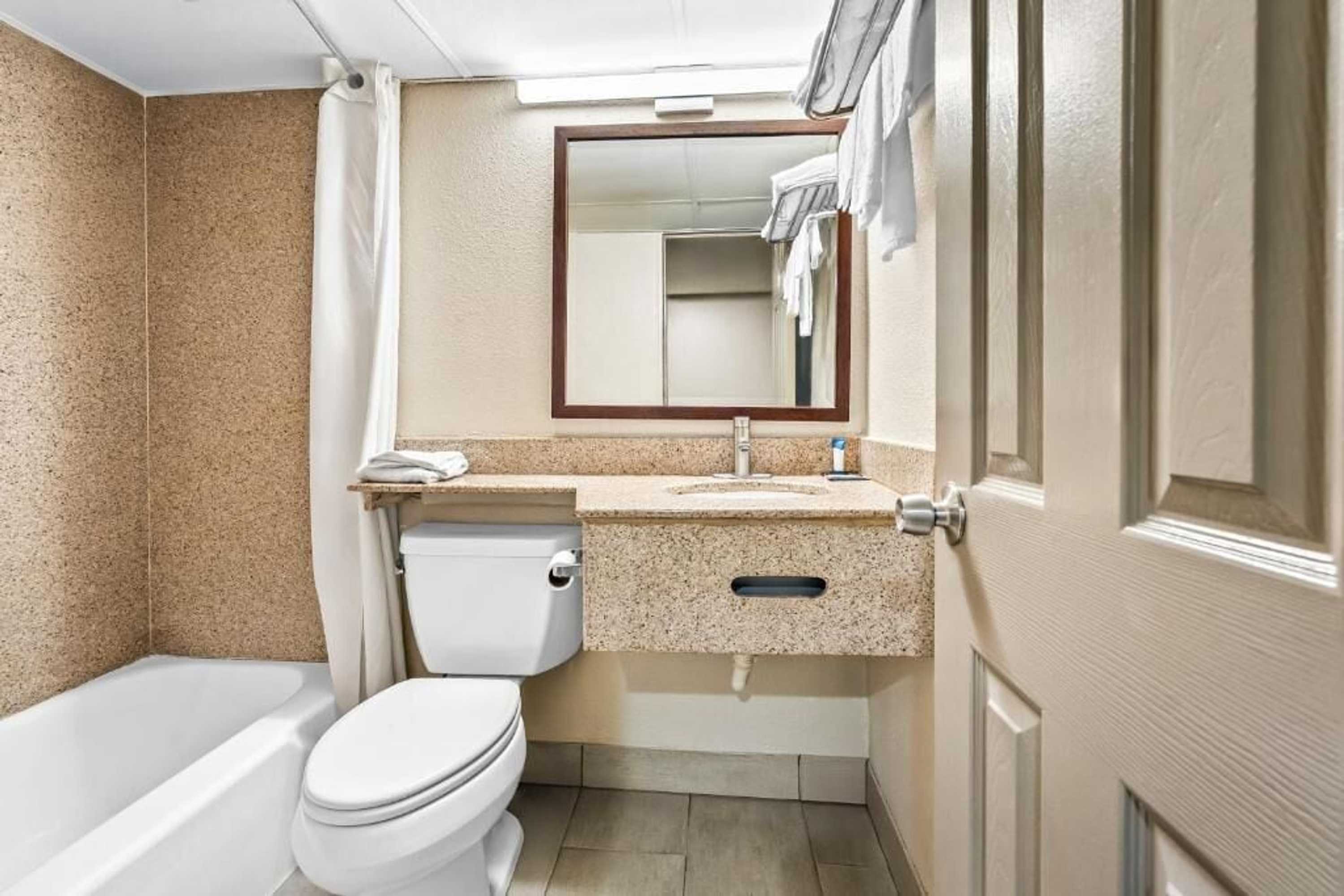 Gift card for Red Carpet Inn & Suites