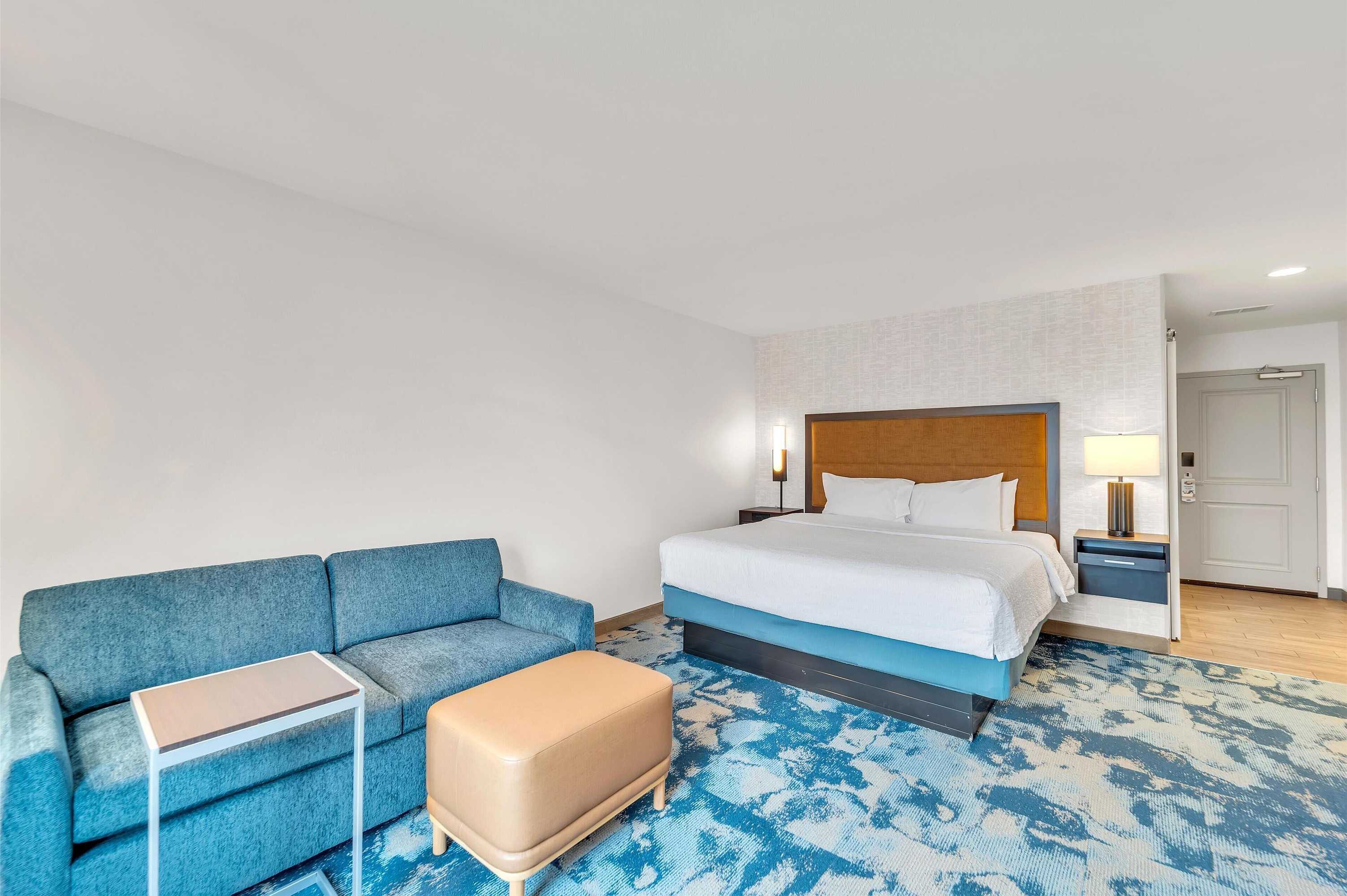 Gift card for Hampton Inn & Suites Kenosha Pleasant Prairie Gift card for Hampton Inn & Suites Kenosha Pleasant Prairie