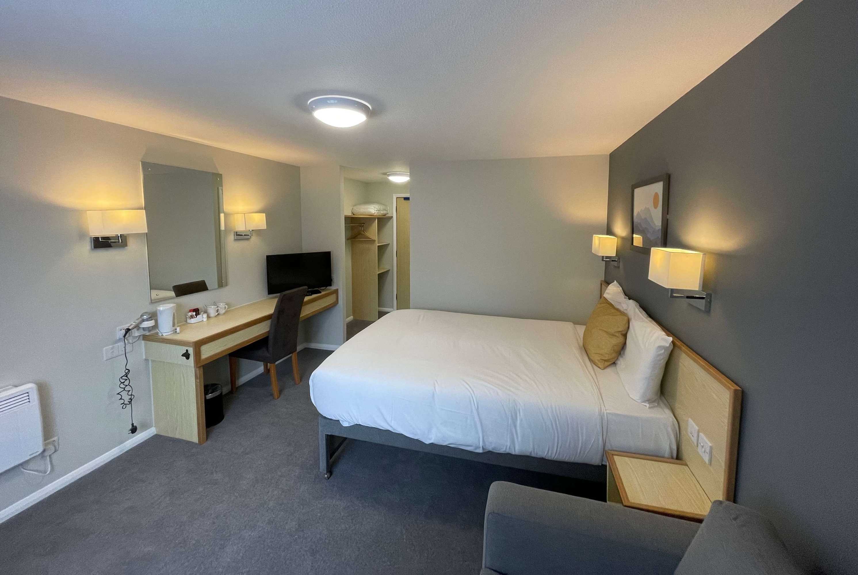 Gift card for Days Inn by Wyndham Sedgemoor M5 Gift card for Days Inn by Wyndham Sedgemoor M5