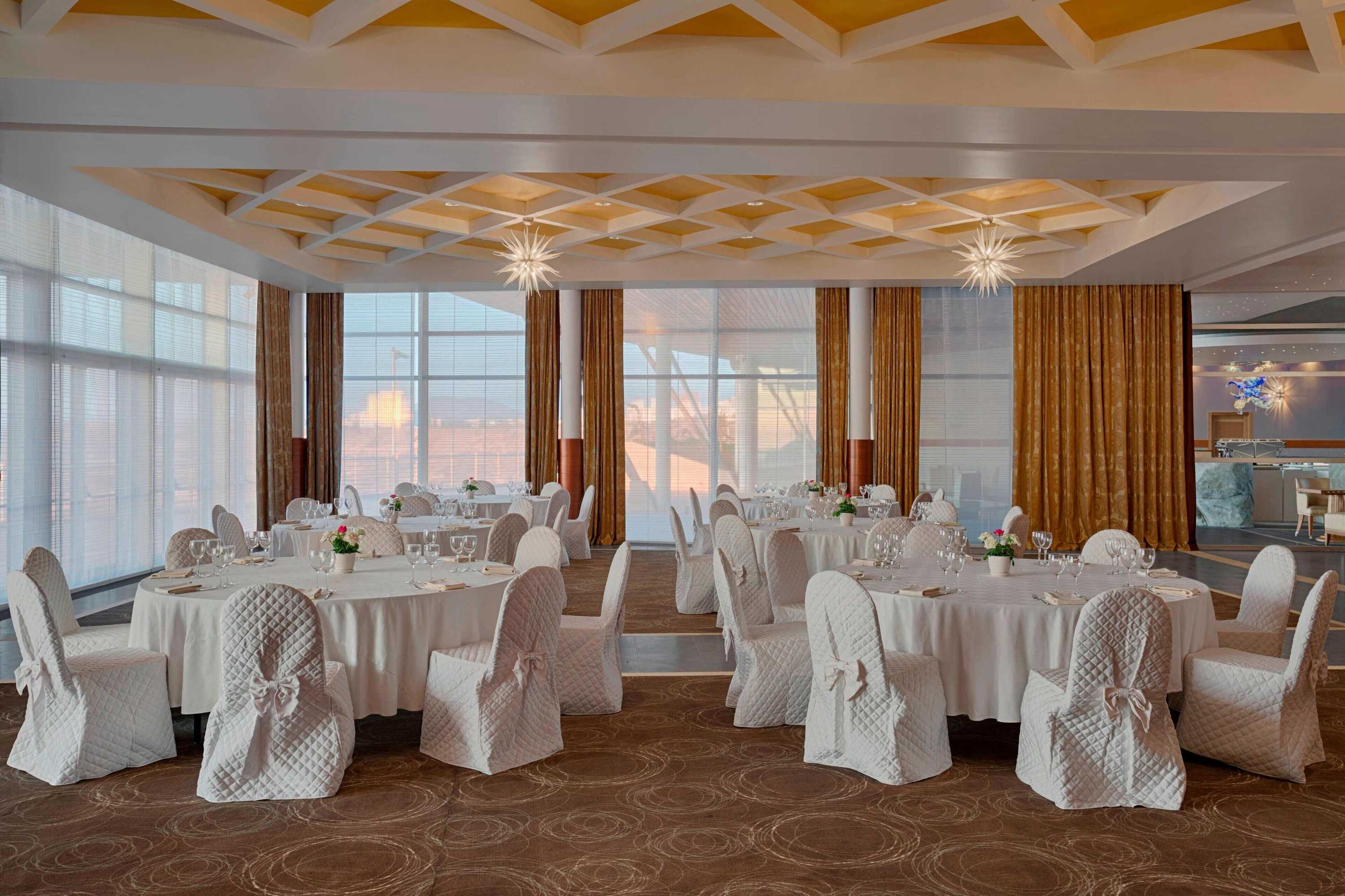 Gift card for Four Points by Sheraton Oran Gift card for Four Points by Sheraton Oran
