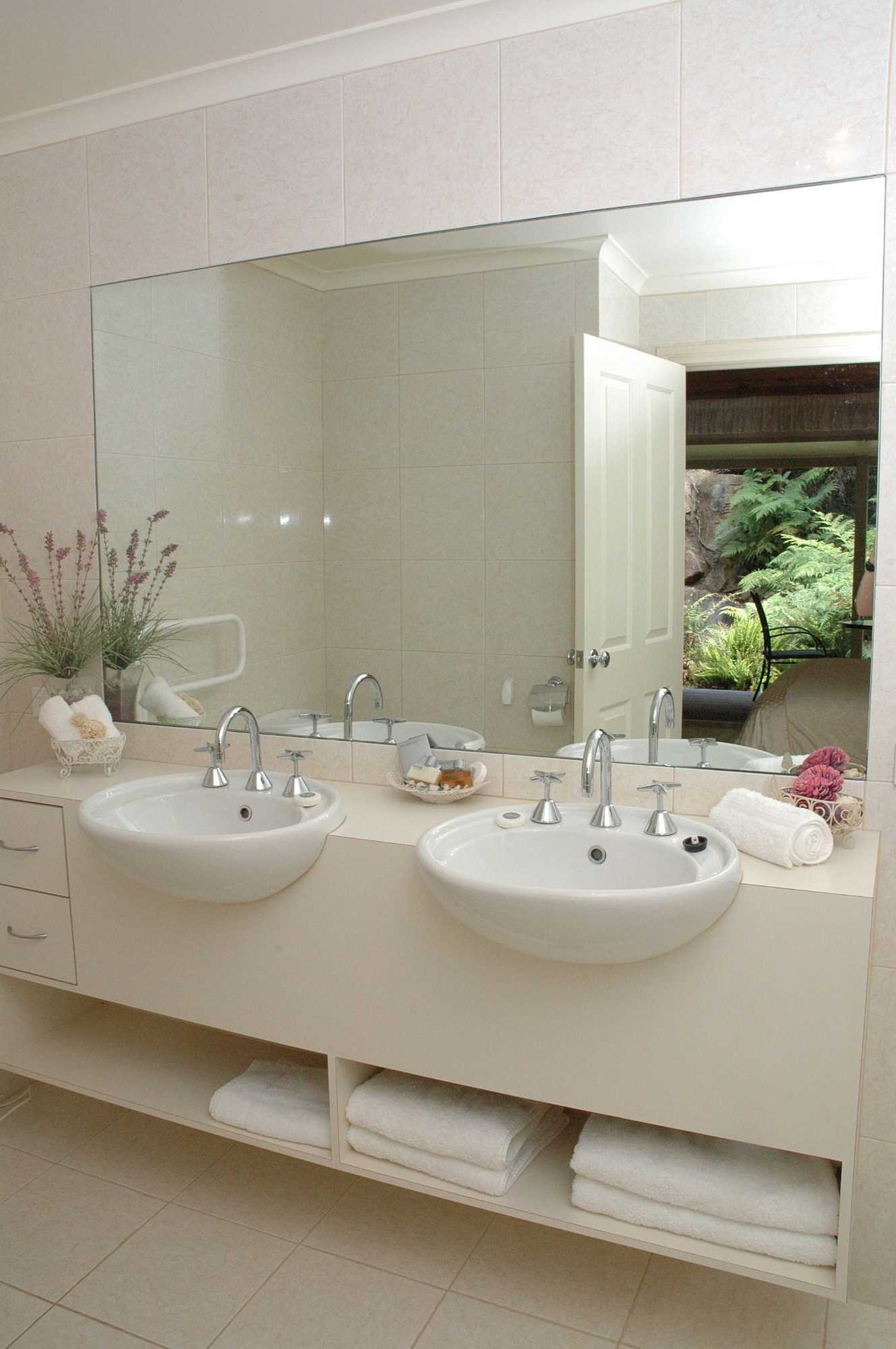 Gift card for Myers Creek Cascades Luxury Cottages