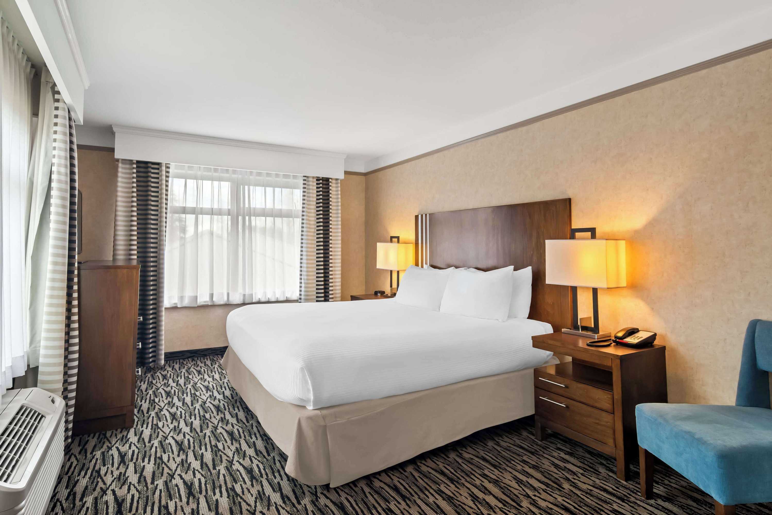 Gift card for Best Western Plus Pitt Meadows Inn & Suites Gift card for Best Western Plus Pitt Meadows Inn & Suites