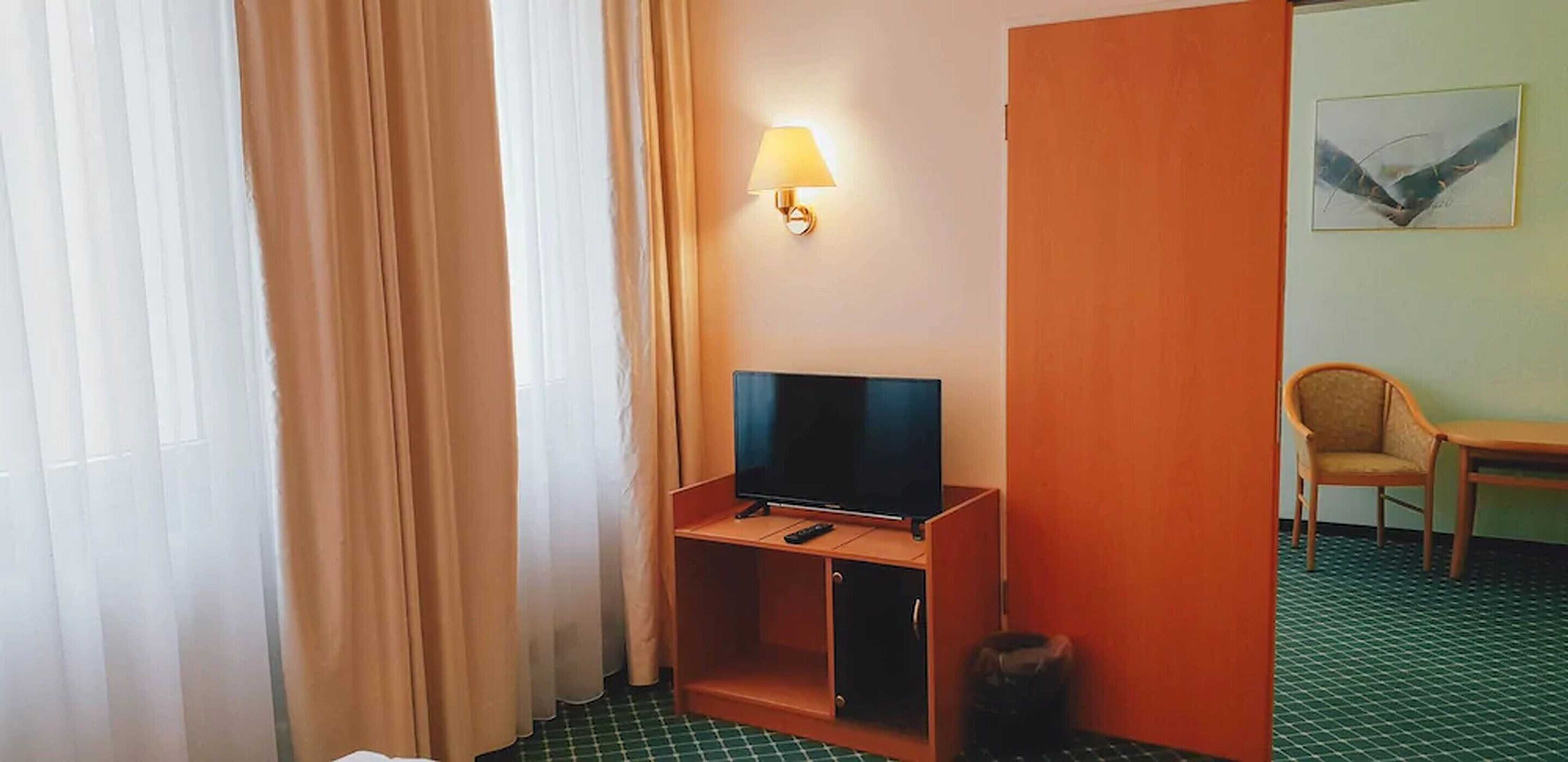 Gift card for Hotel Helle Mitte Berlin Gift card for Hotel Helle Mitte Berlin