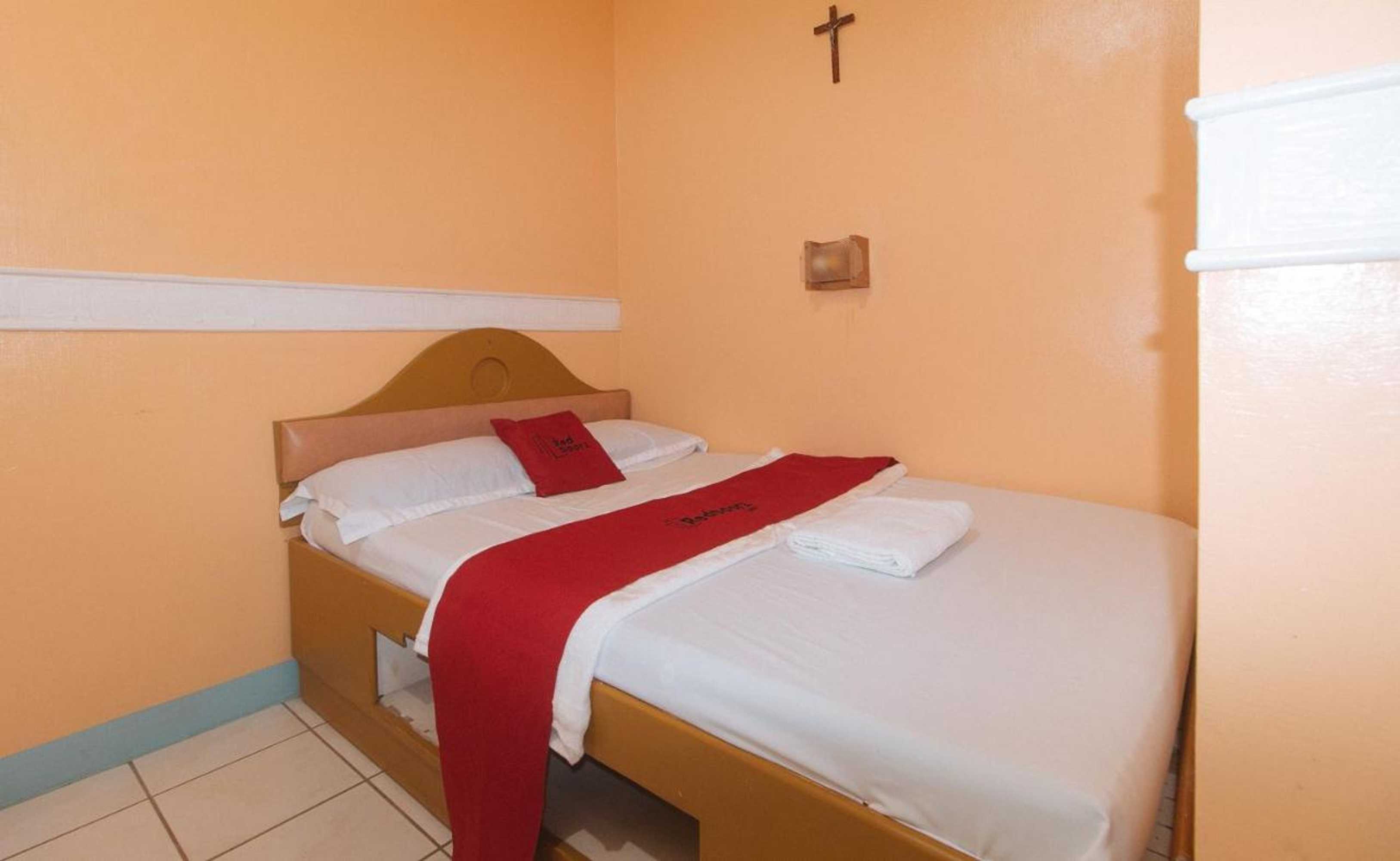 Gift card for Reddoorz at Amora Villa Apartelle