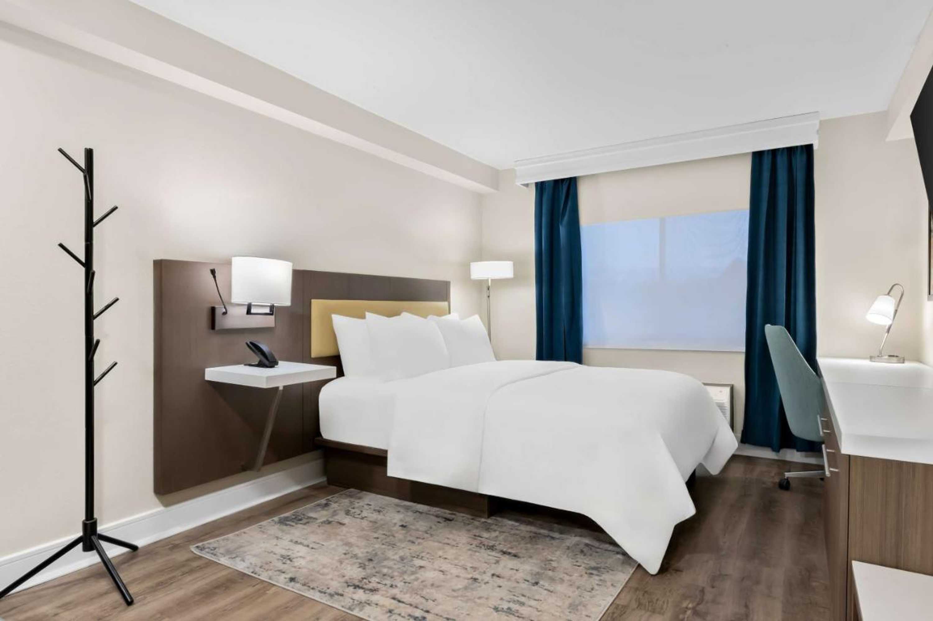 Gift card for Latitude Suites Tinton Falls Eatontown/bw Premier Collection Gift card for Latitude Suites Tinton Falls Eatontown/bw Premier Collection