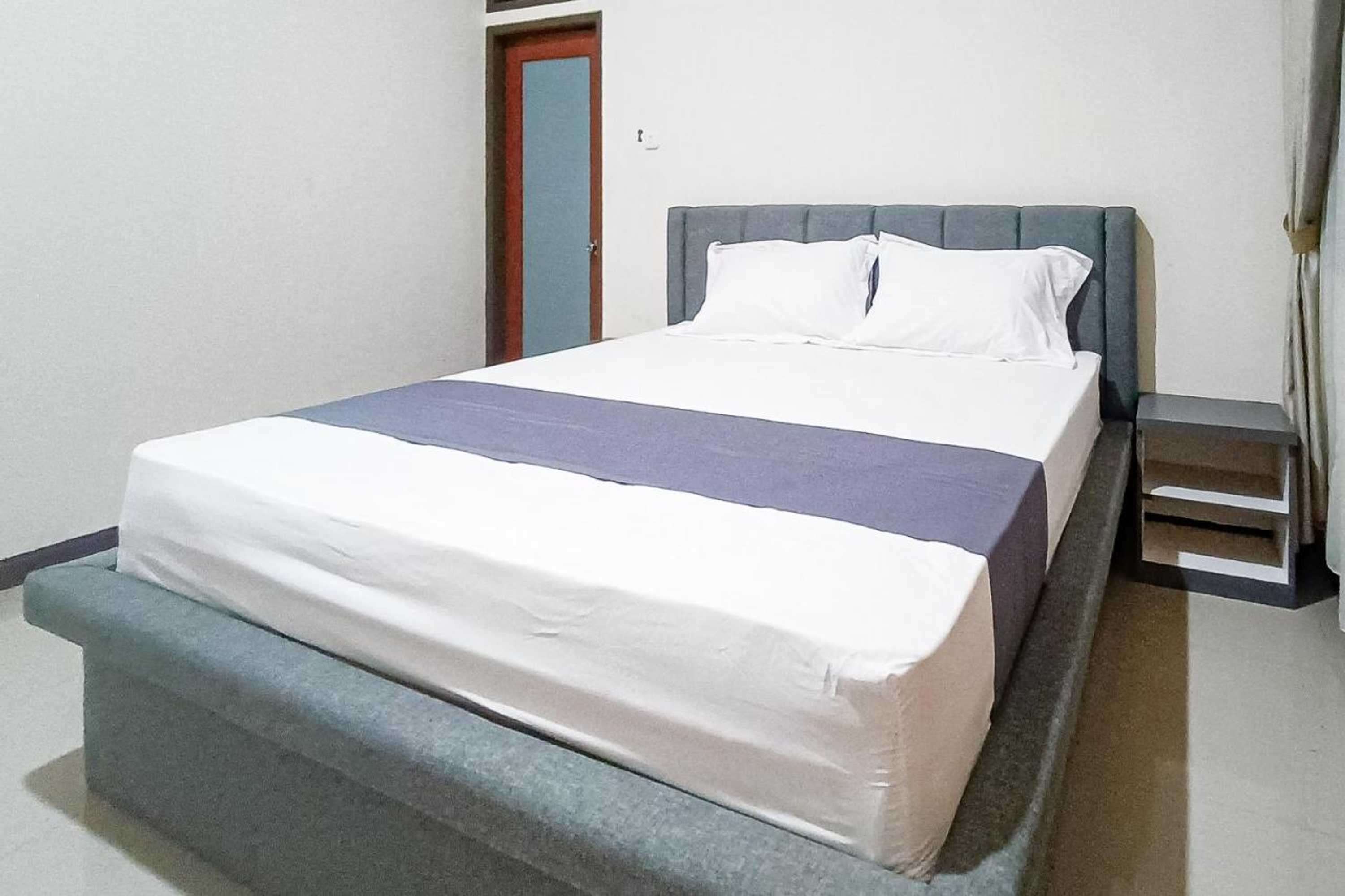 Gift card for Reddoorz at Rrr Guesthouse Mataram Gift card for Reddoorz at Rrr Guesthouse Mataram