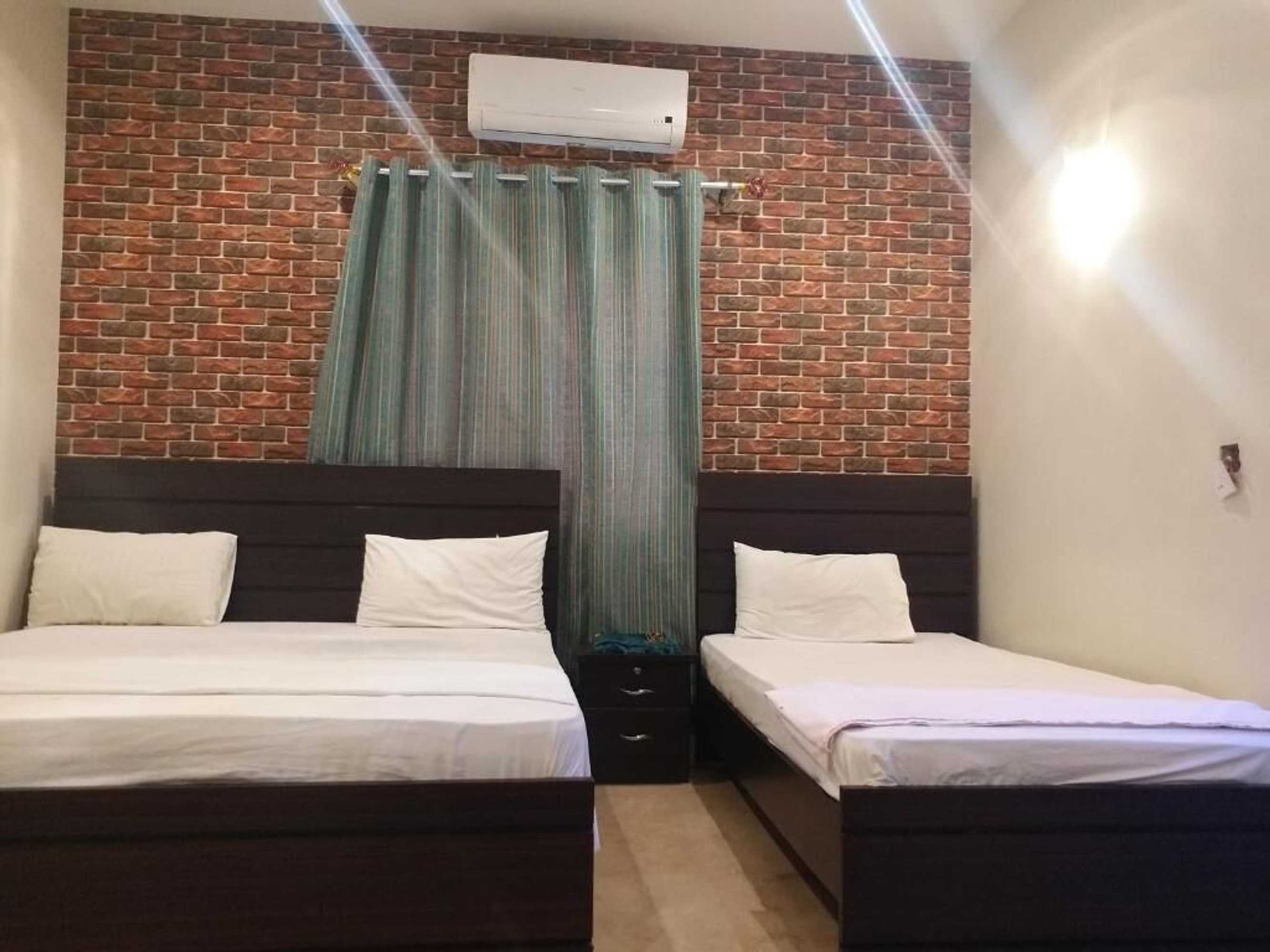 Gift card for Karachi Guest House Gulshan-E-Iqbal Gift card for Karachi Guest House Gulshan-E-Iqbal