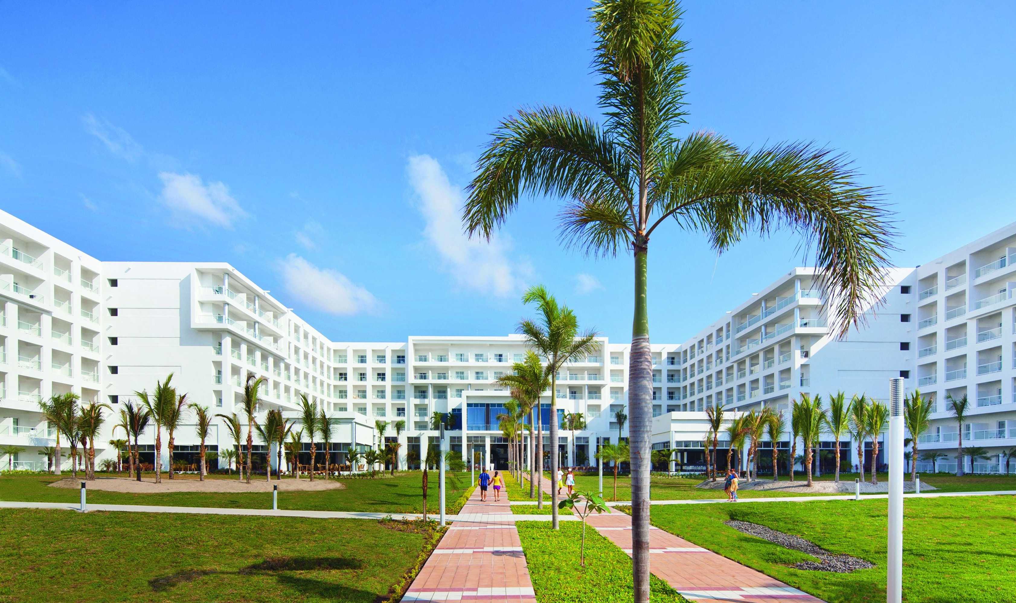 Gift card for Hotel Riu Playa Blanca - All Inclusive Gift card for Hotel Riu Playa Blanca - All Inclusive