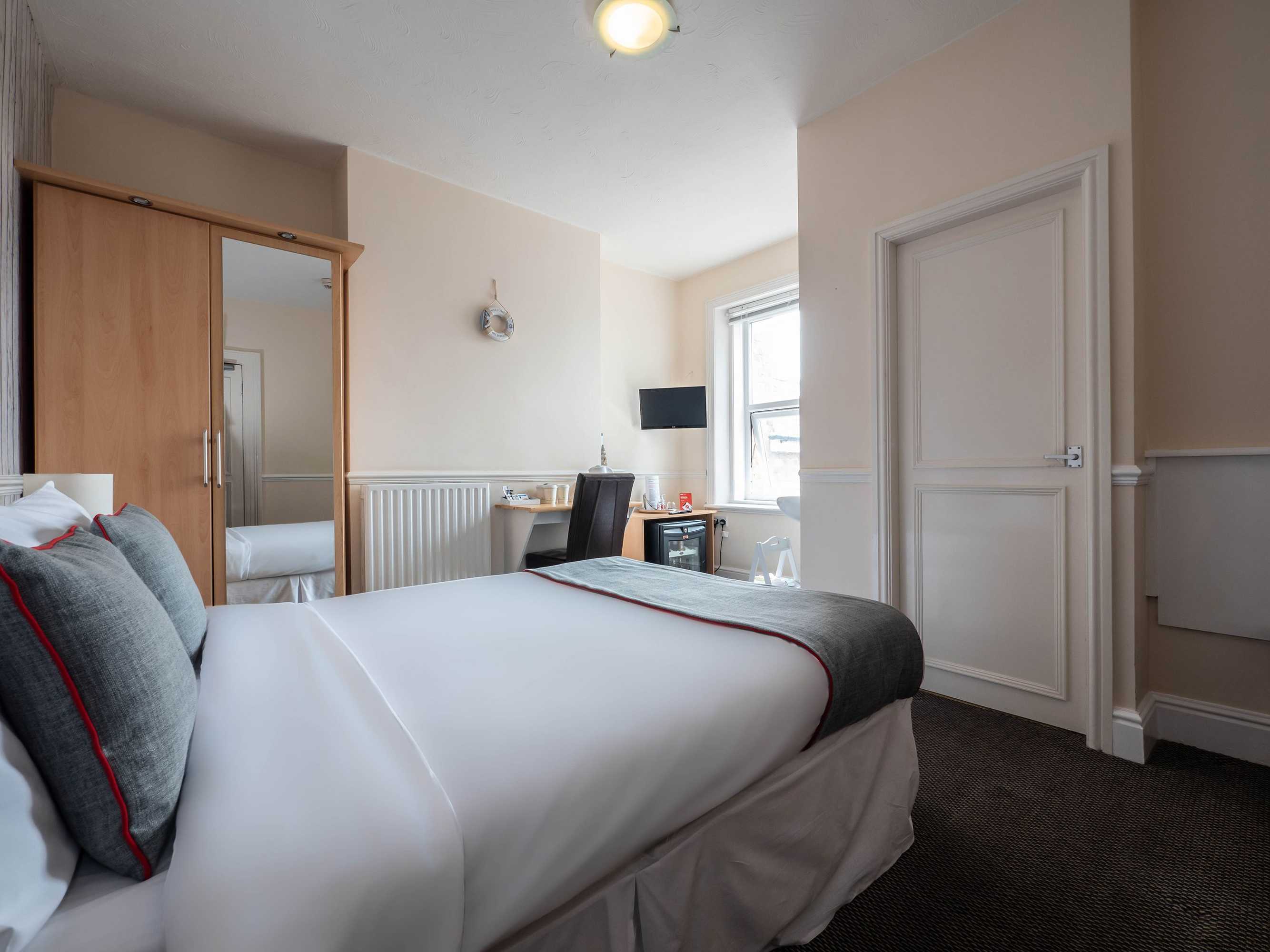 Gift card for Oyo Pier Hotel Rhyl Gift card for Oyo Pier Hotel Rhyl