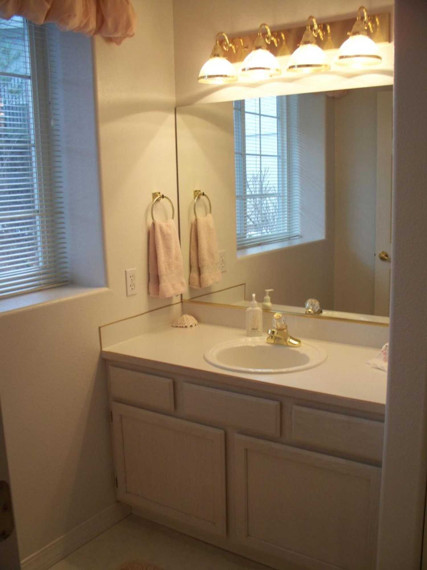 Gift card for River Cove Elegant Waterfront Bed & Breakfast