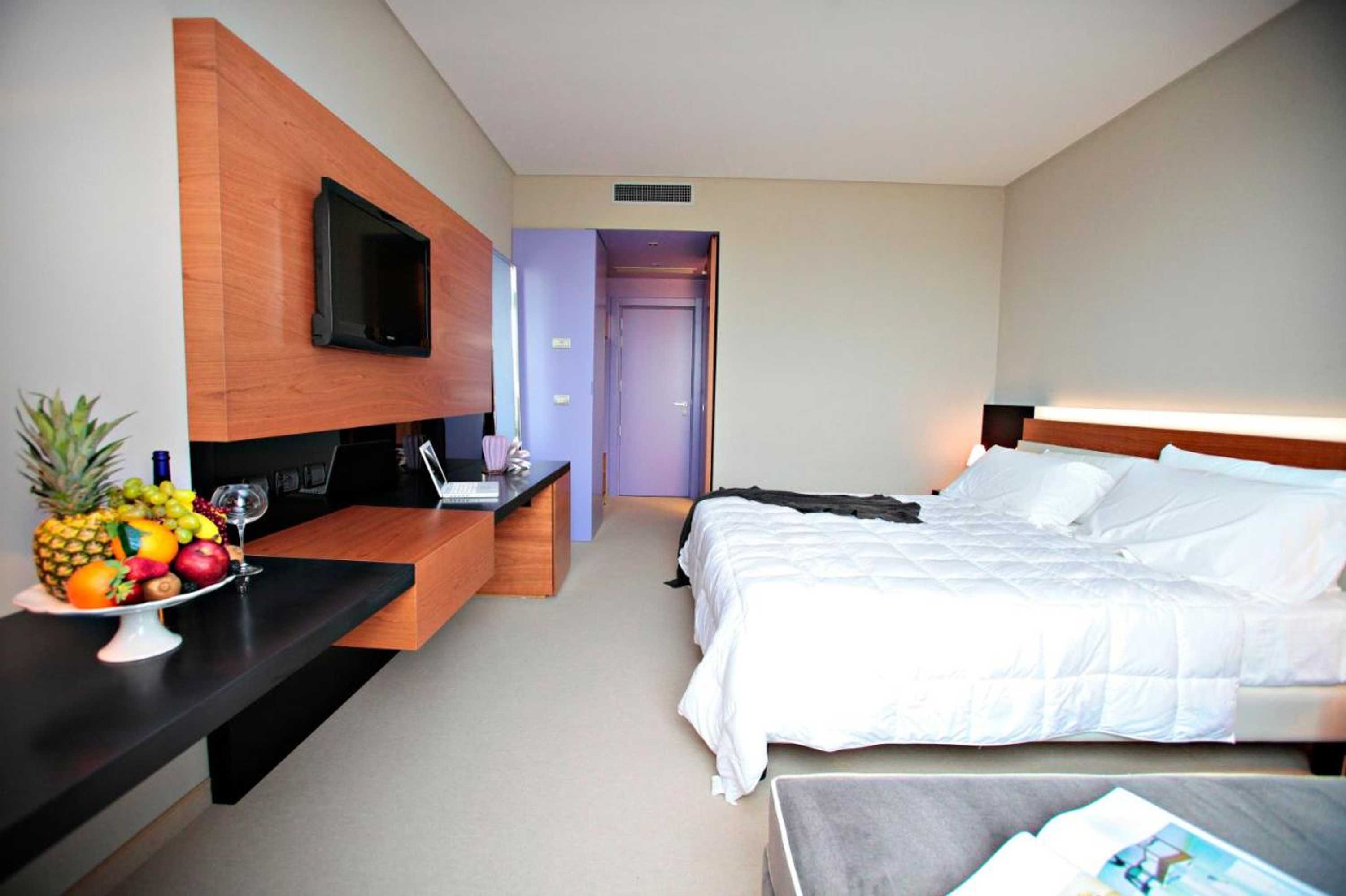 Gift card for Cosmopolitan Hotel Gift card for Cosmopolitan Hotel