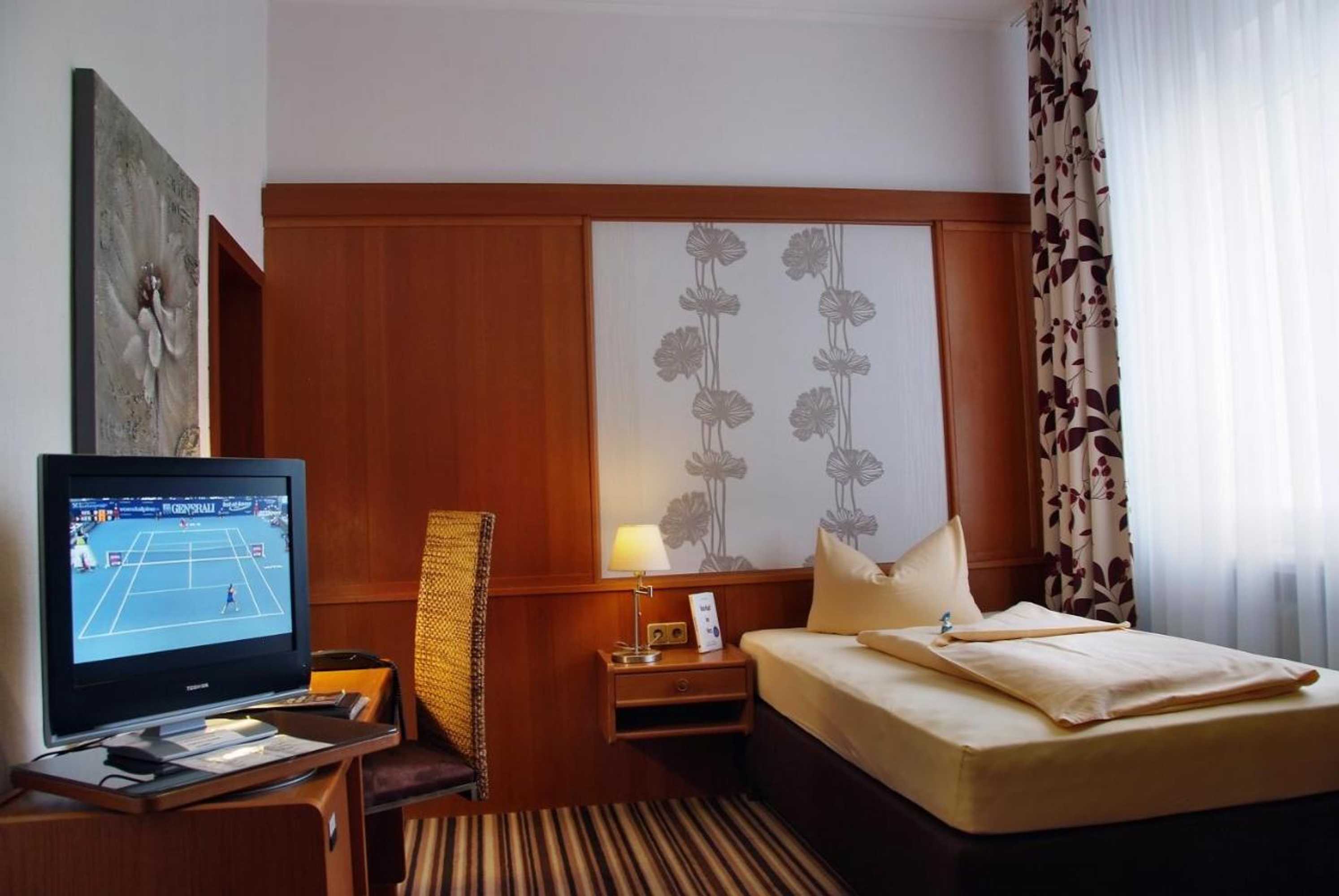 Gift card for Hotel Monopol