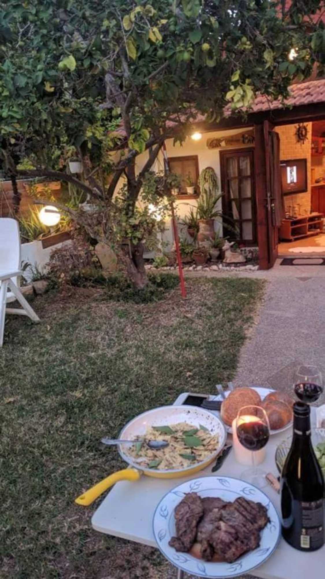 Gift card for Czarina Cabin הבקתה הקיסרית והדירה הקיסרית Czarina Apartment