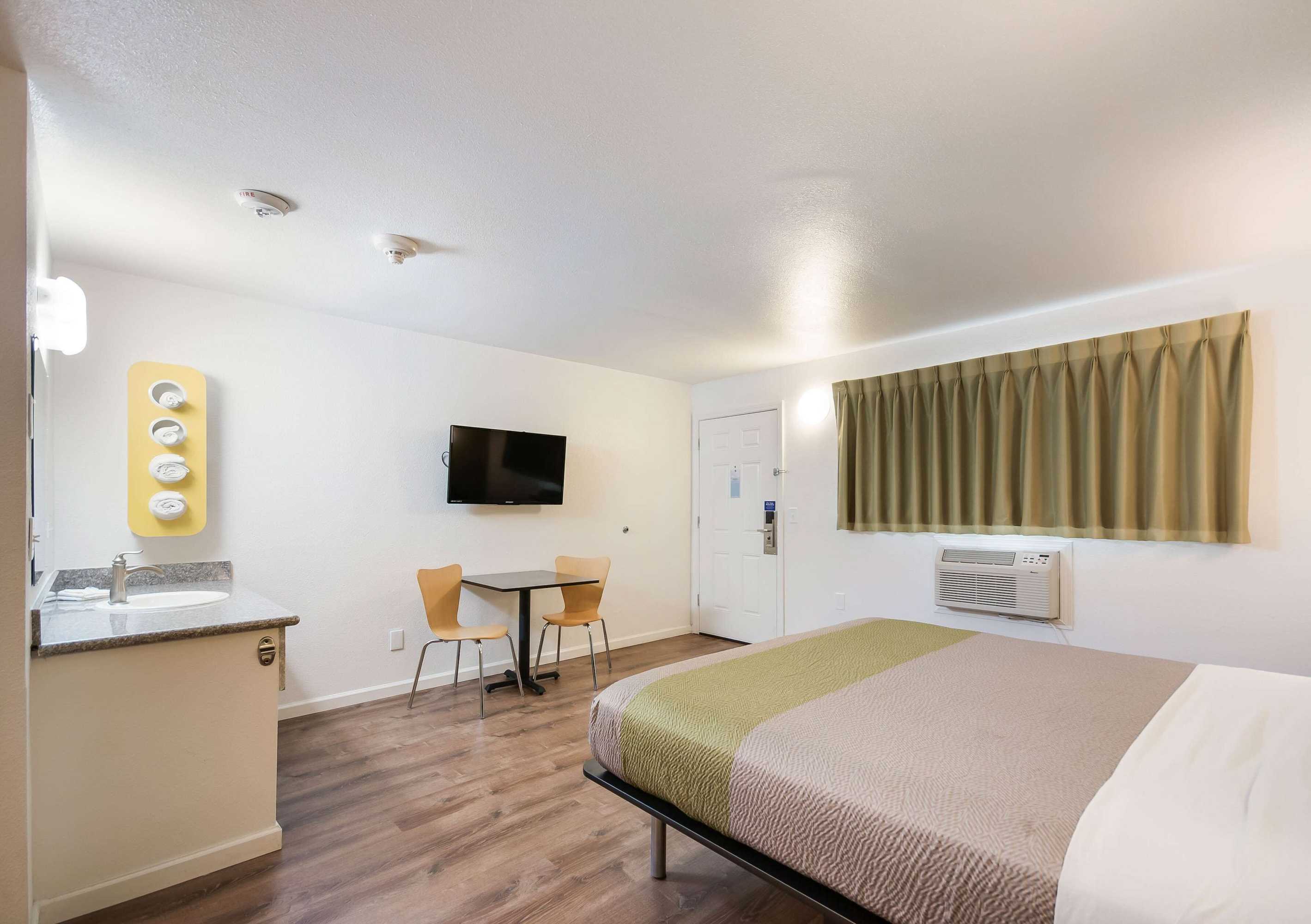 Gift card for Motel 6 Burlington, WA