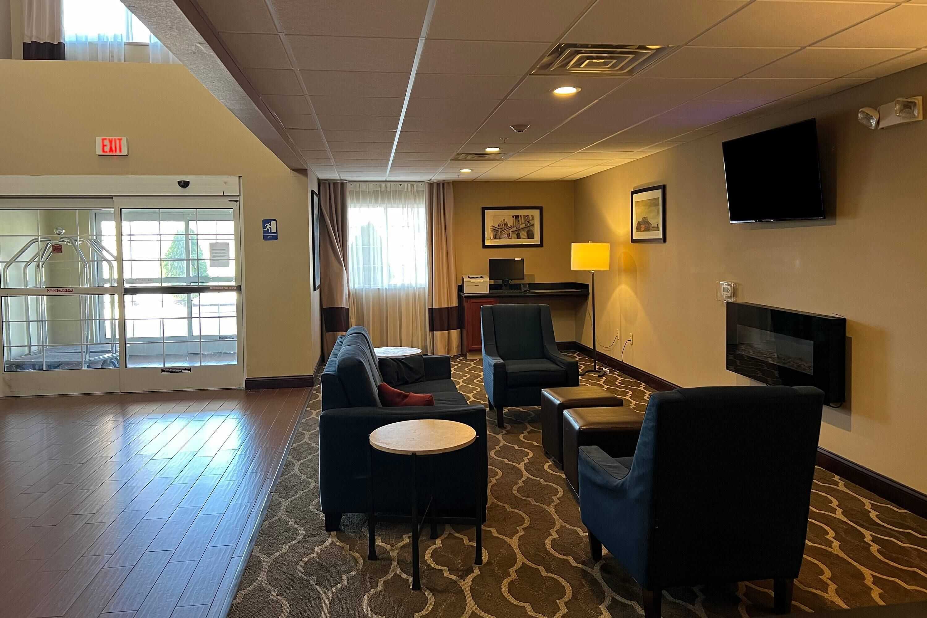 Gift card for Comfort Inn & Suites Manheim - Lebanon Gift card for Comfort Inn & Suites Manheim - Lebanon