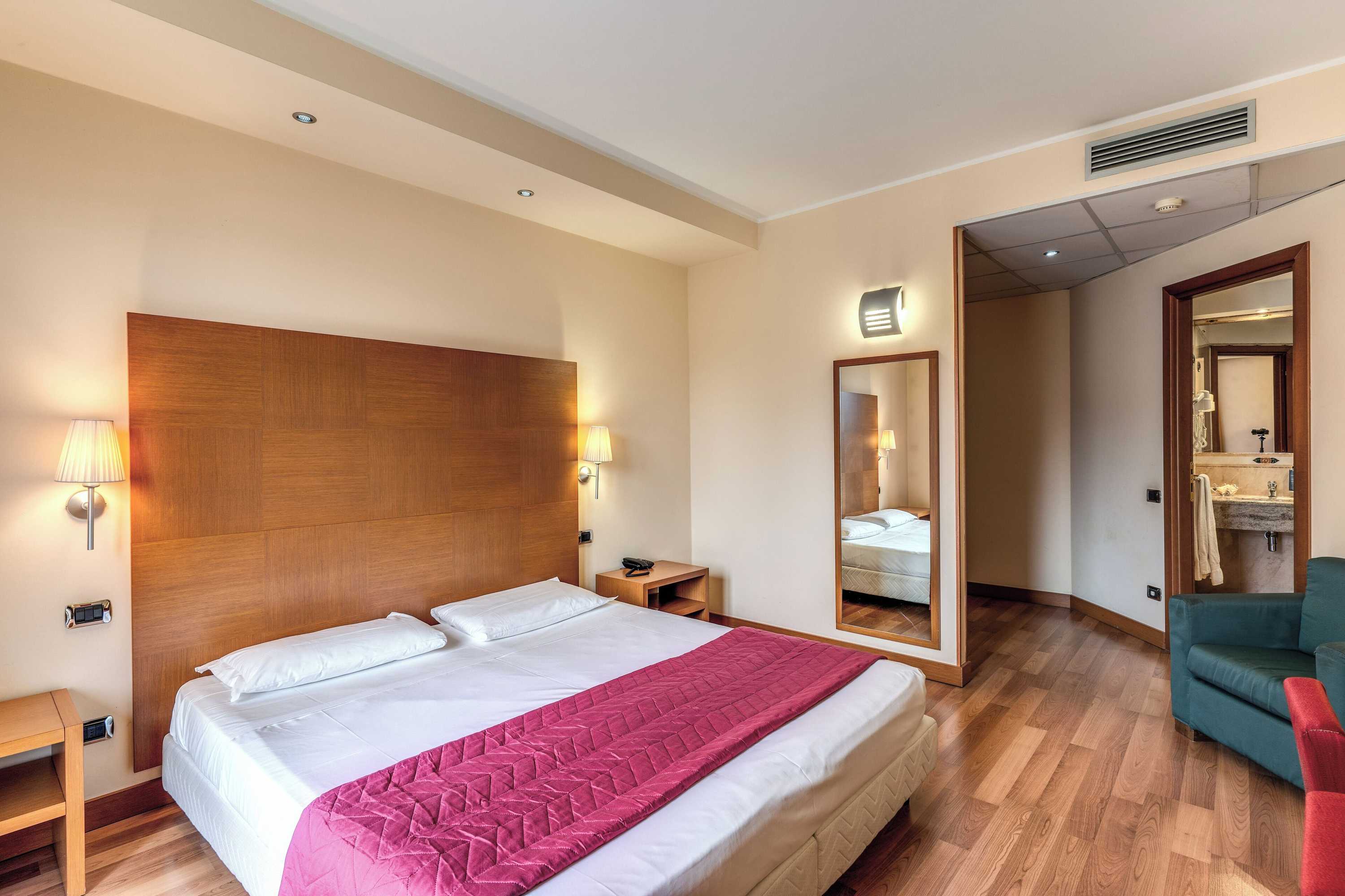 Gift card for Luna Hotel Motel Lago Maggiore Arona Gift card for Luna Hotel Motel Lago Maggiore Arona
