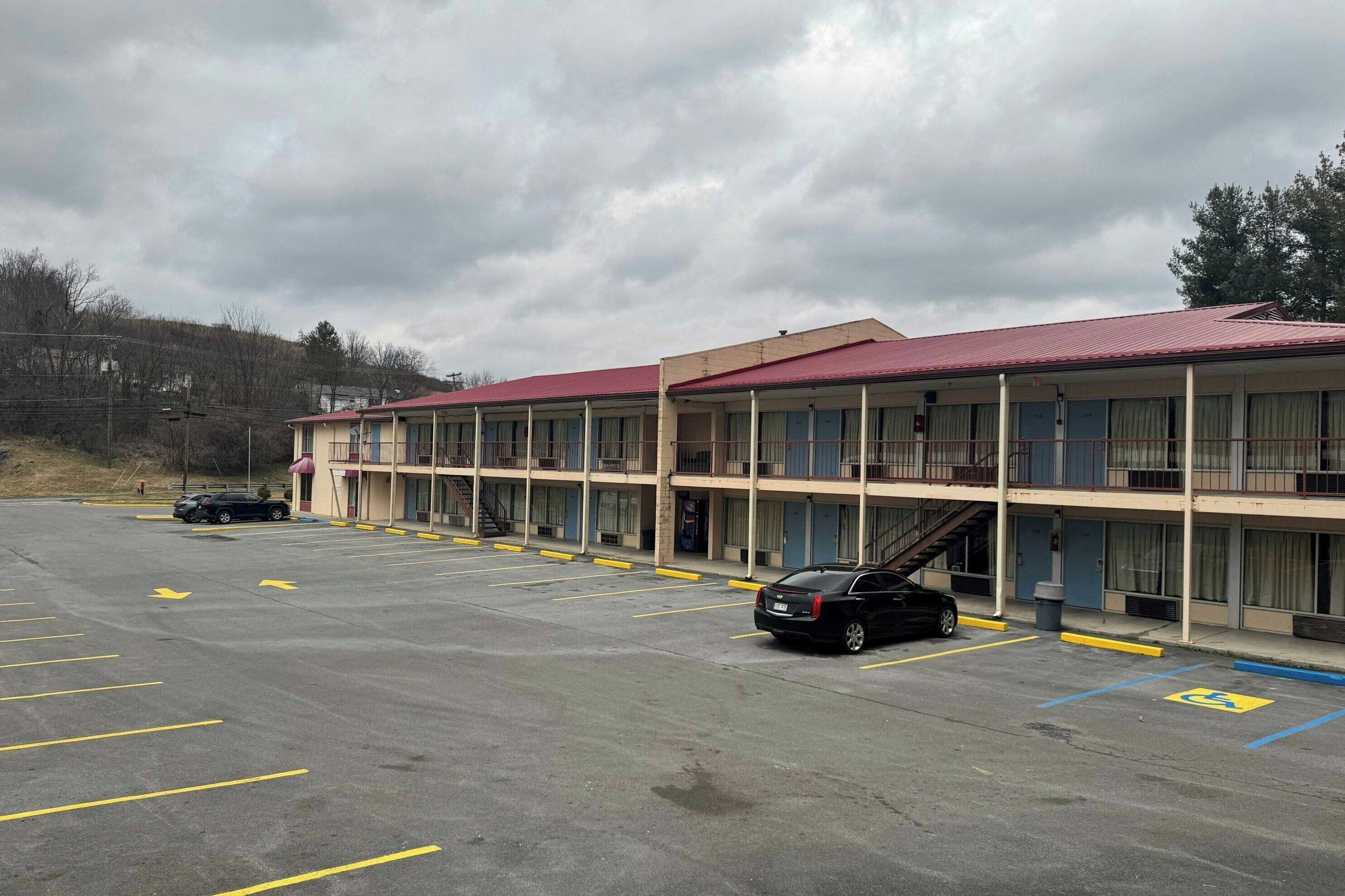 Gift card for Fincastle Motor Inn