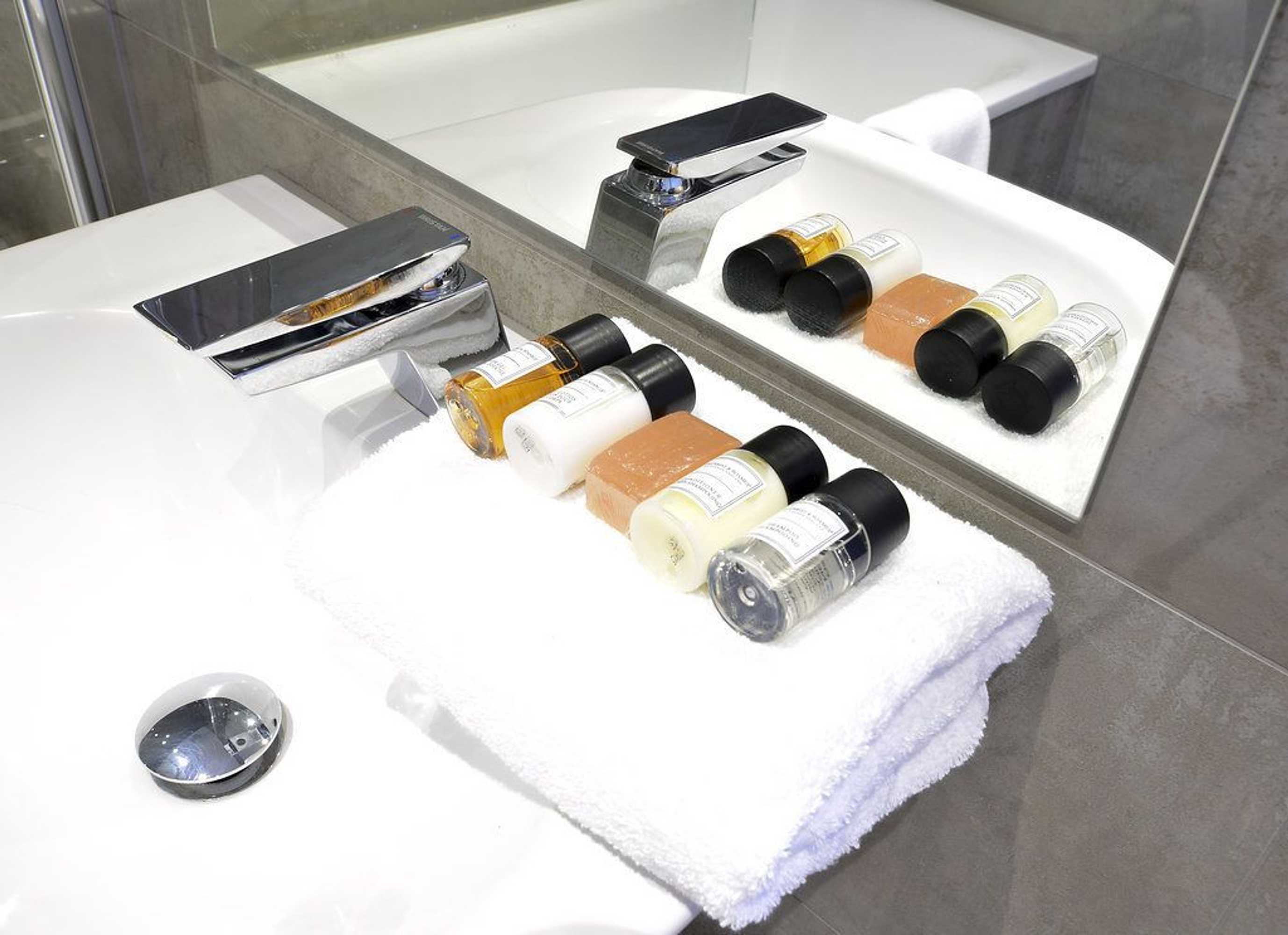 Gift card for Roomspace Apartments -Kirk Court