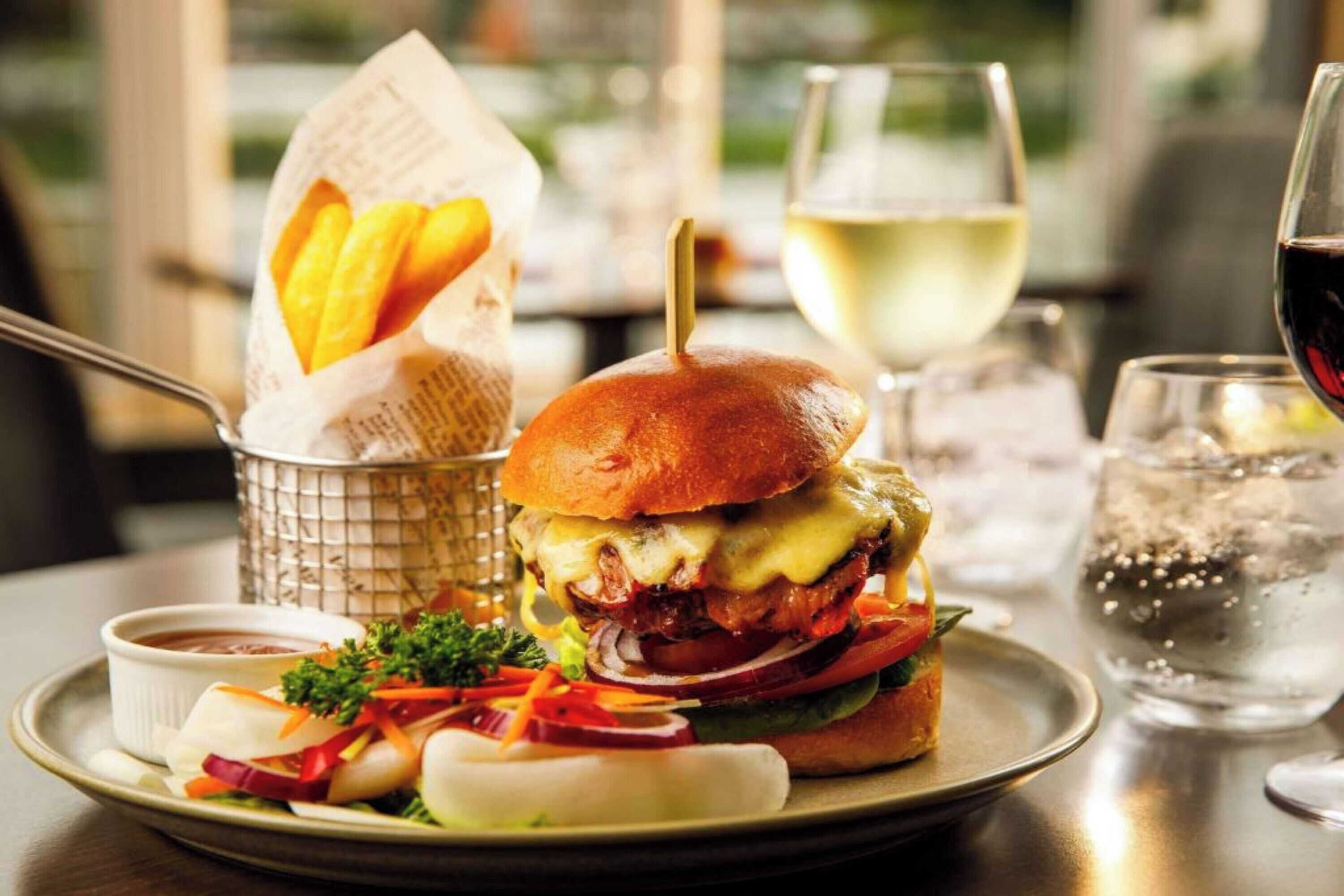 Gift card for Sunday London Staines-Upon-Thames Heathrow T5 Gift card for Sunday London Staines-Upon-Thames Heathrow T5