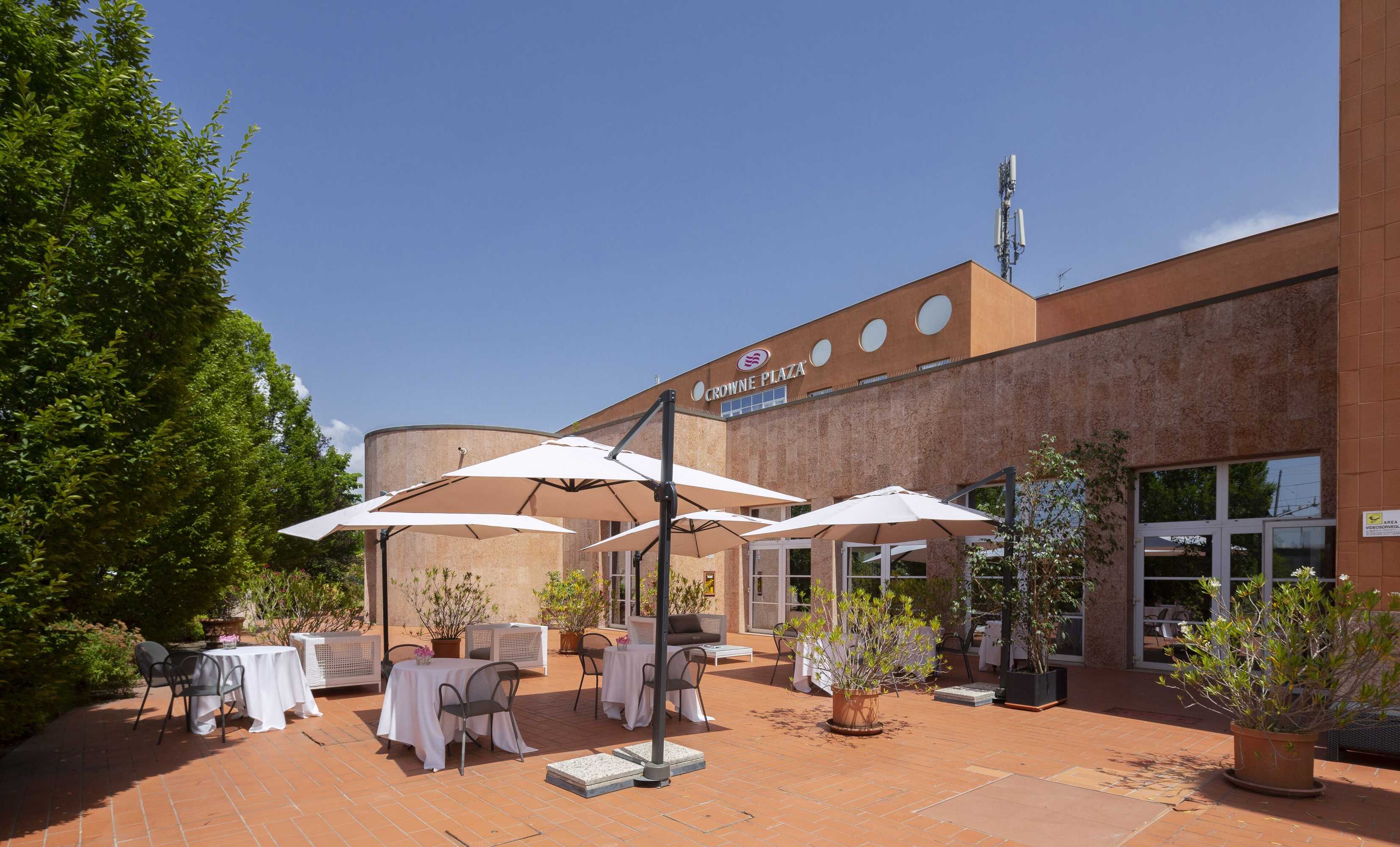 Gift card for Crowne Plaza Venice East by Ihg Gift card for Crowne Plaza Venice East by Ihg
