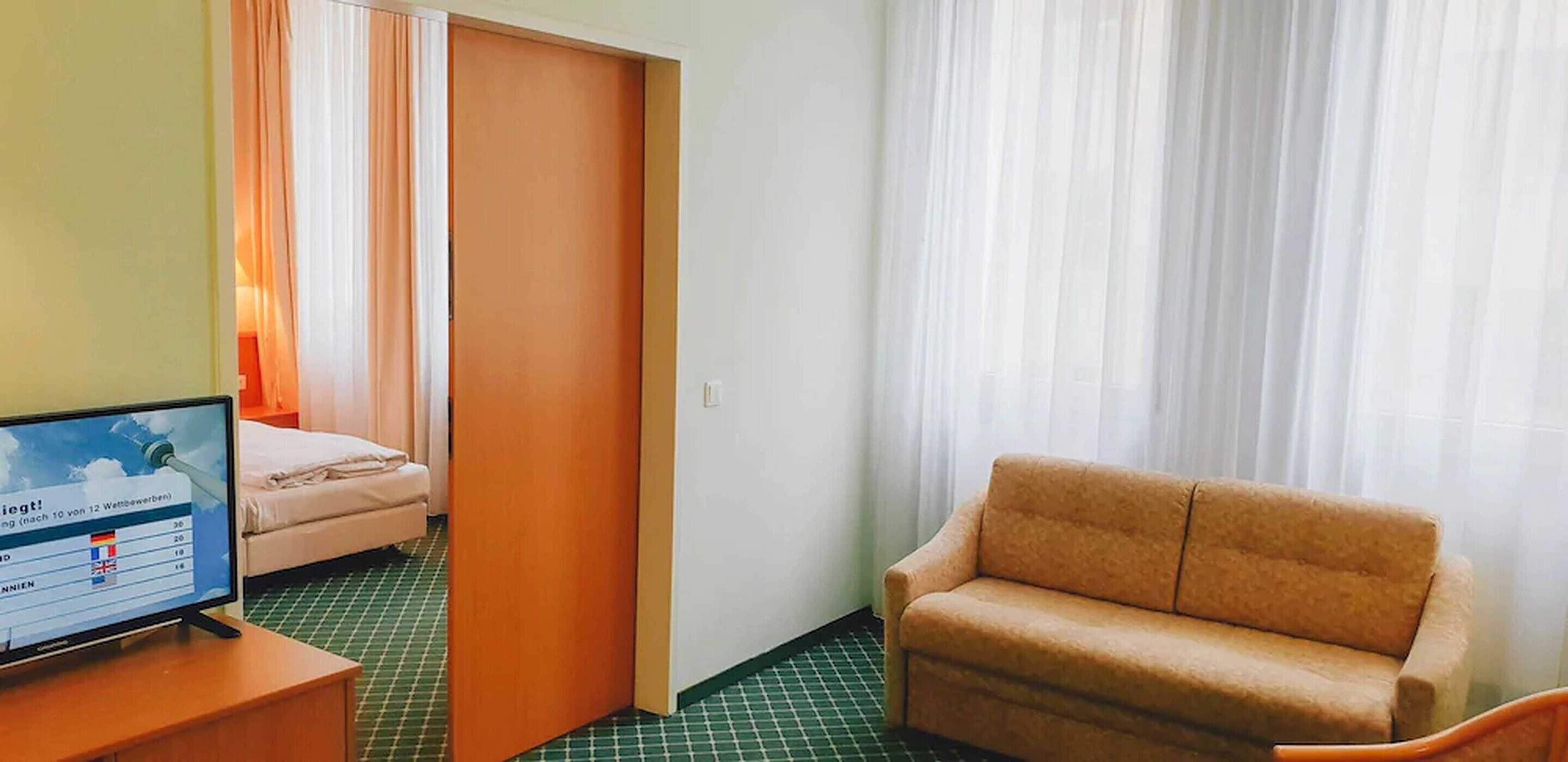 Gift card for Hotel Helle Mitte Berlin Gift card for Hotel Helle Mitte Berlin