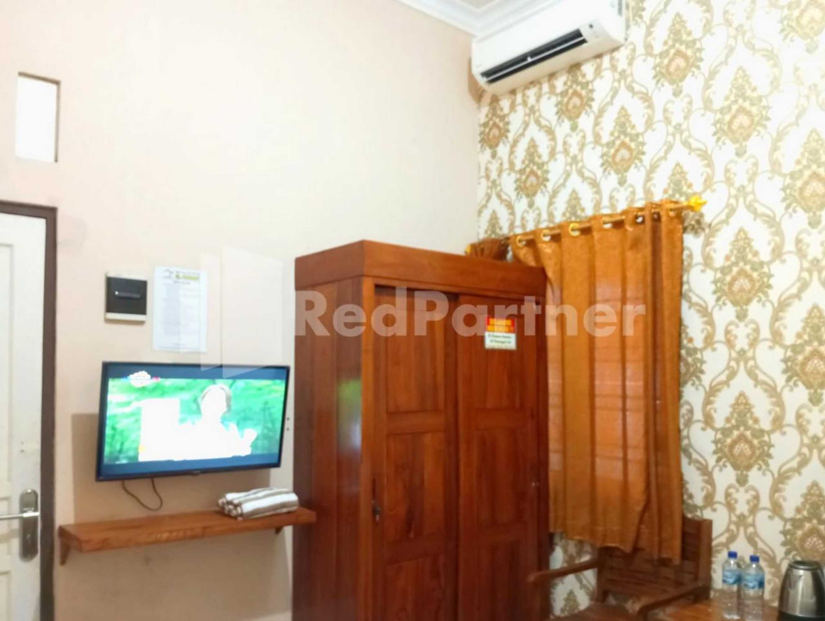 Gift card for Isa Homestay Kudus Mitra Reddoorz