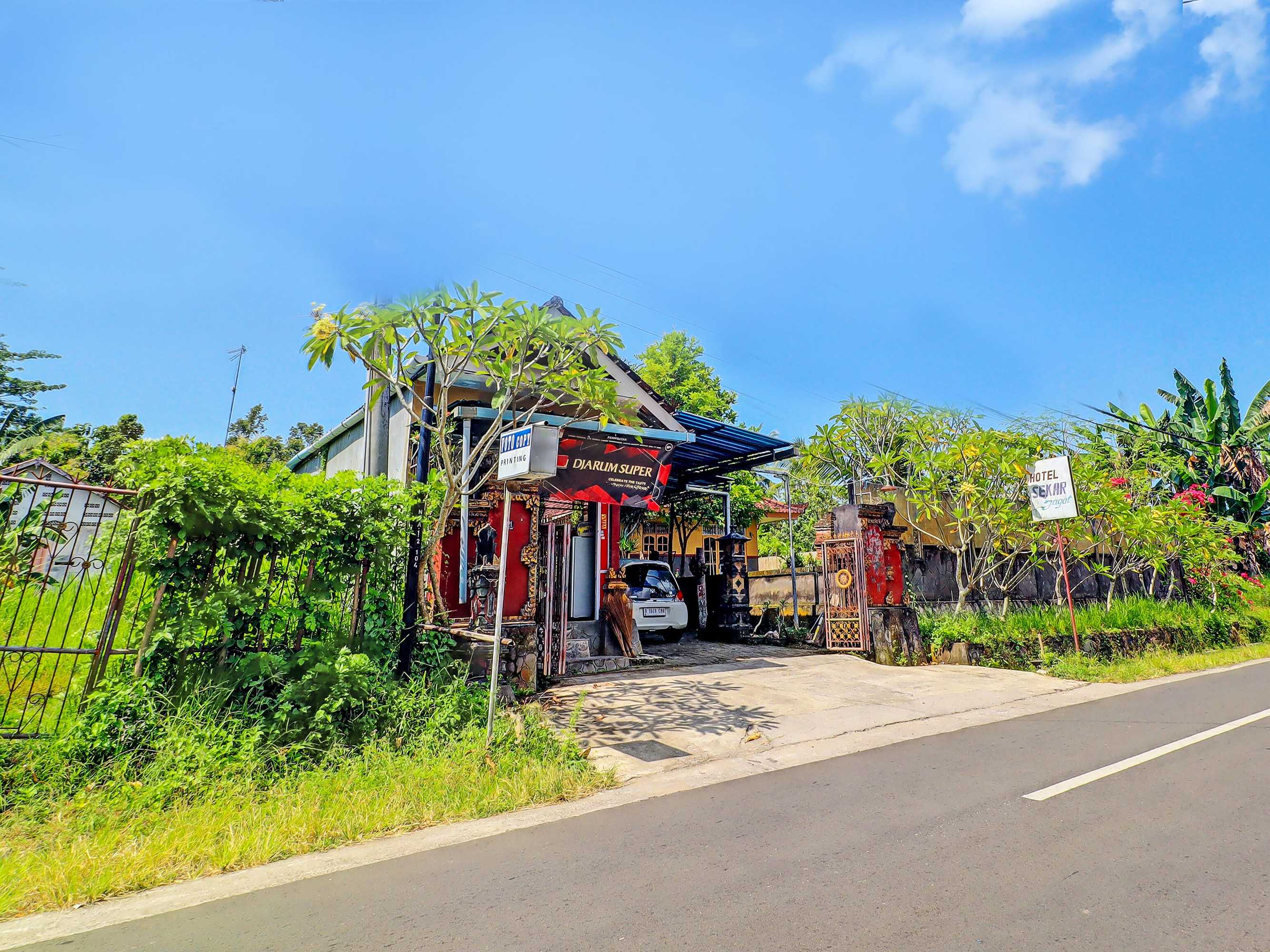 Gift card for Spot ON 92399 Hotel Sekar Jagat Near Pantai Baluk Rening Gift card for Spot ON 92399 Hotel Sekar Jagat Near Pantai Baluk Rening