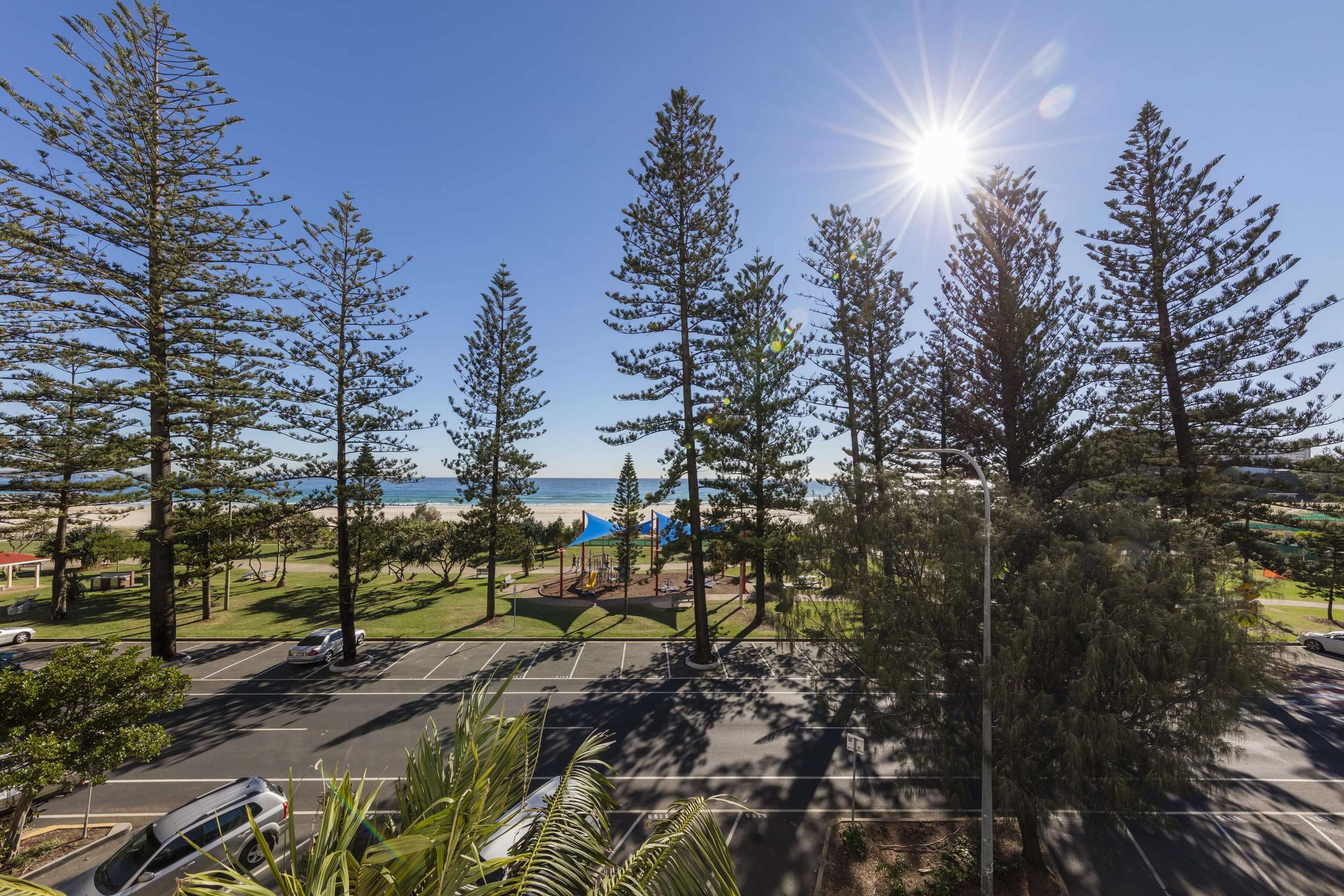 Gift card for Oaks Gold Coast Calypso Plaza Suites Gift card for Oaks Gold Coast Calypso Plaza Suites