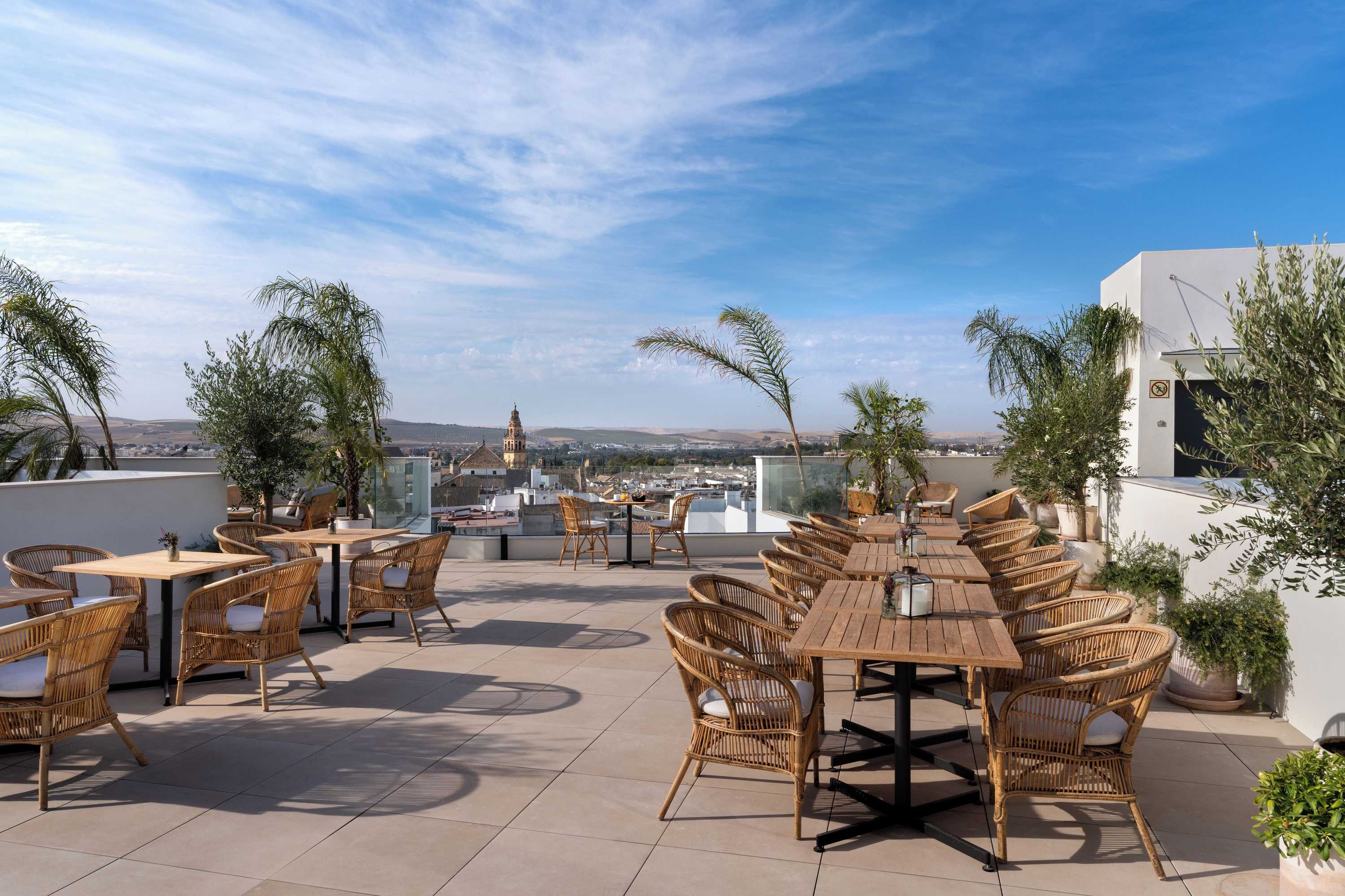 Gift card for H10 Palacio Colomera Gift card for H10 Palacio Colomera