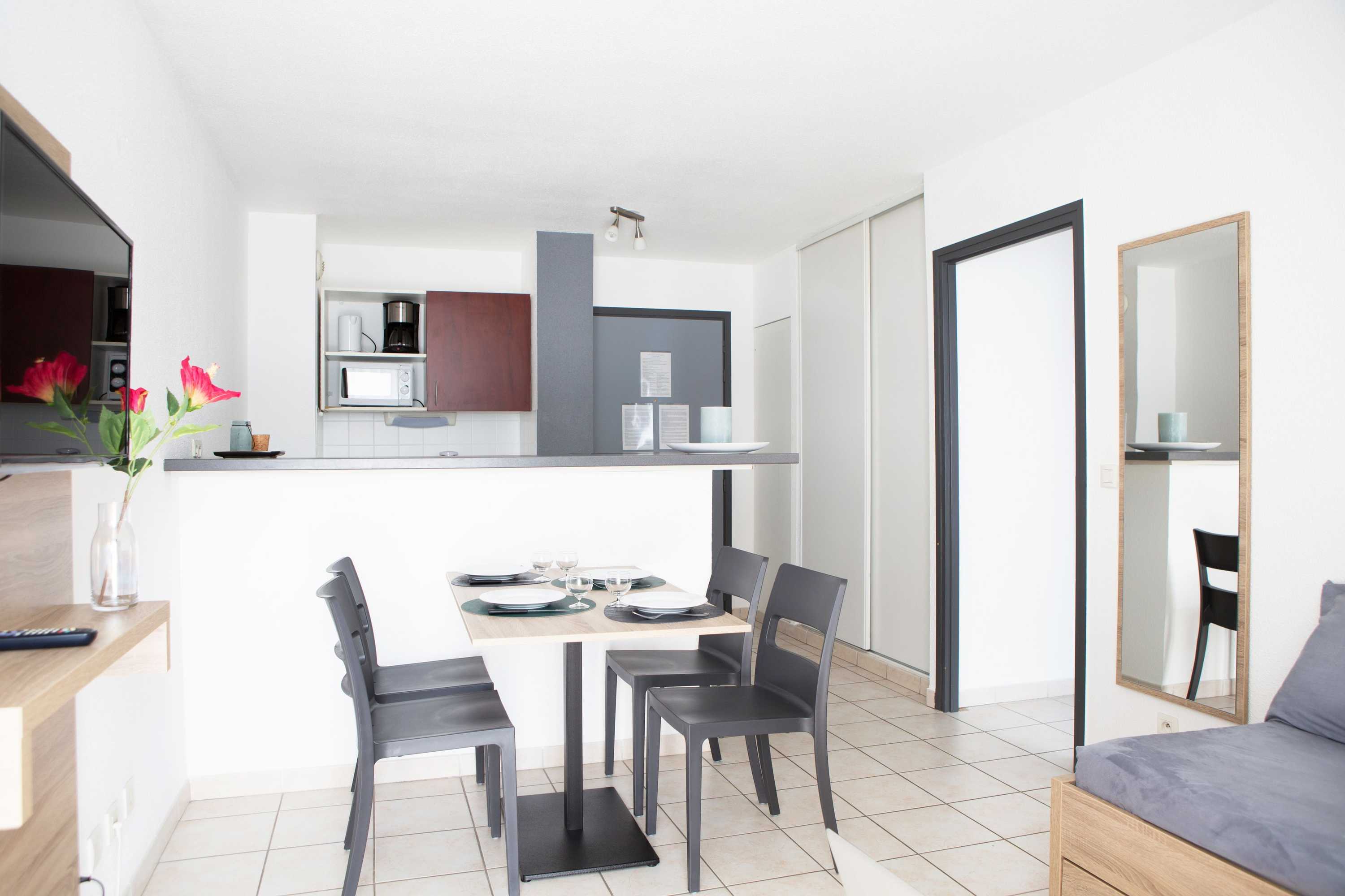 Gift card for Comfort Aparthotel Divonne La Versoix Gift card for Comfort Aparthotel Divonne La Versoix