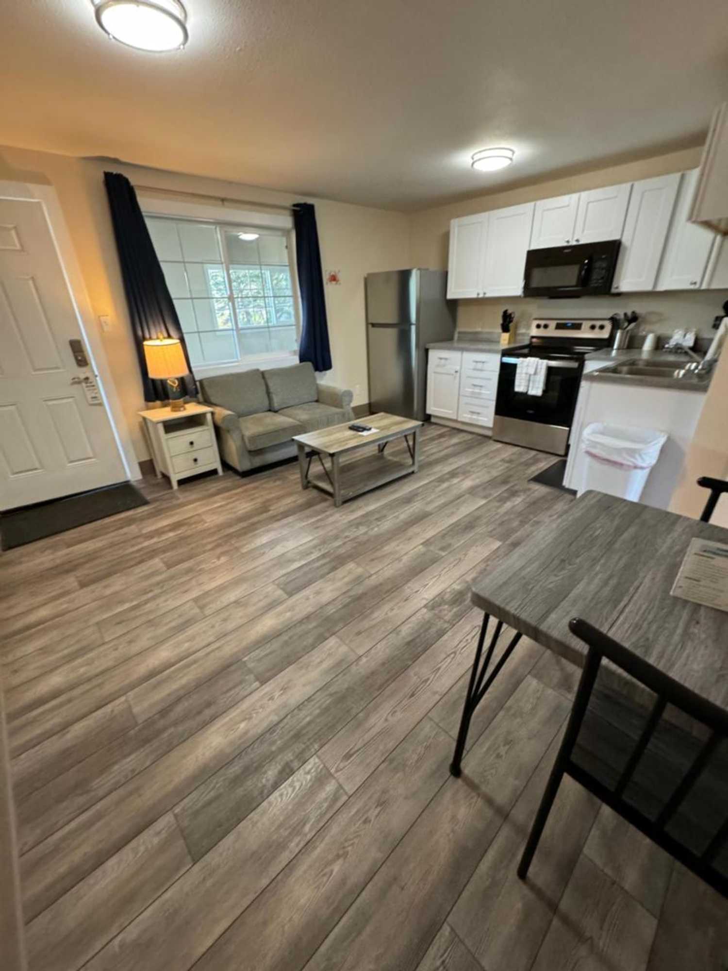 Gift card for Coastal Inn And Suites