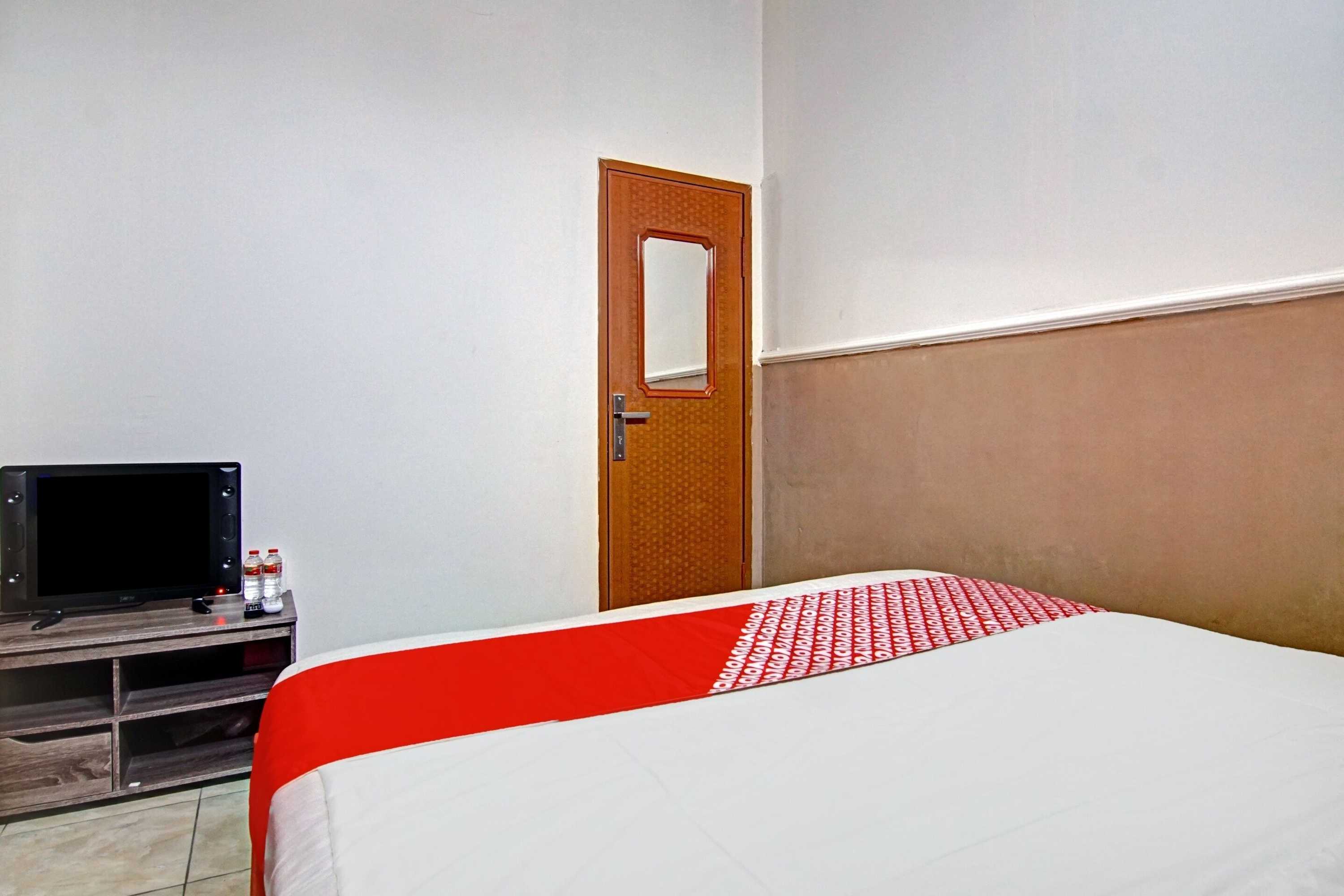 Gift card for Super Oyo 90358 Poris Residence Syariah Gift card for Super Oyo 90358 Poris Residence Syariah
