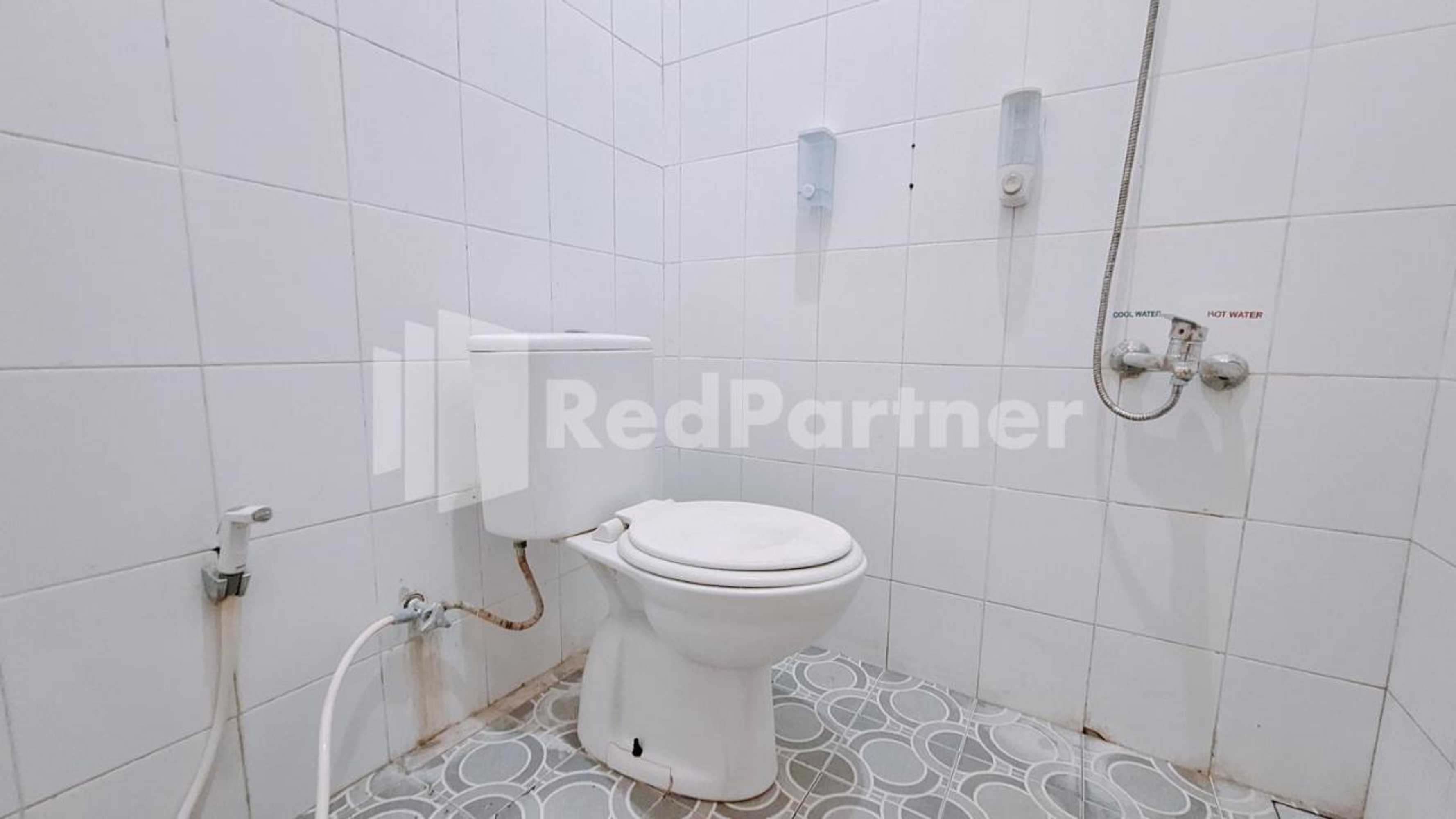 Gift card for Calida Hotel Mitra Reddoorz Near Alun Alun Wonosari