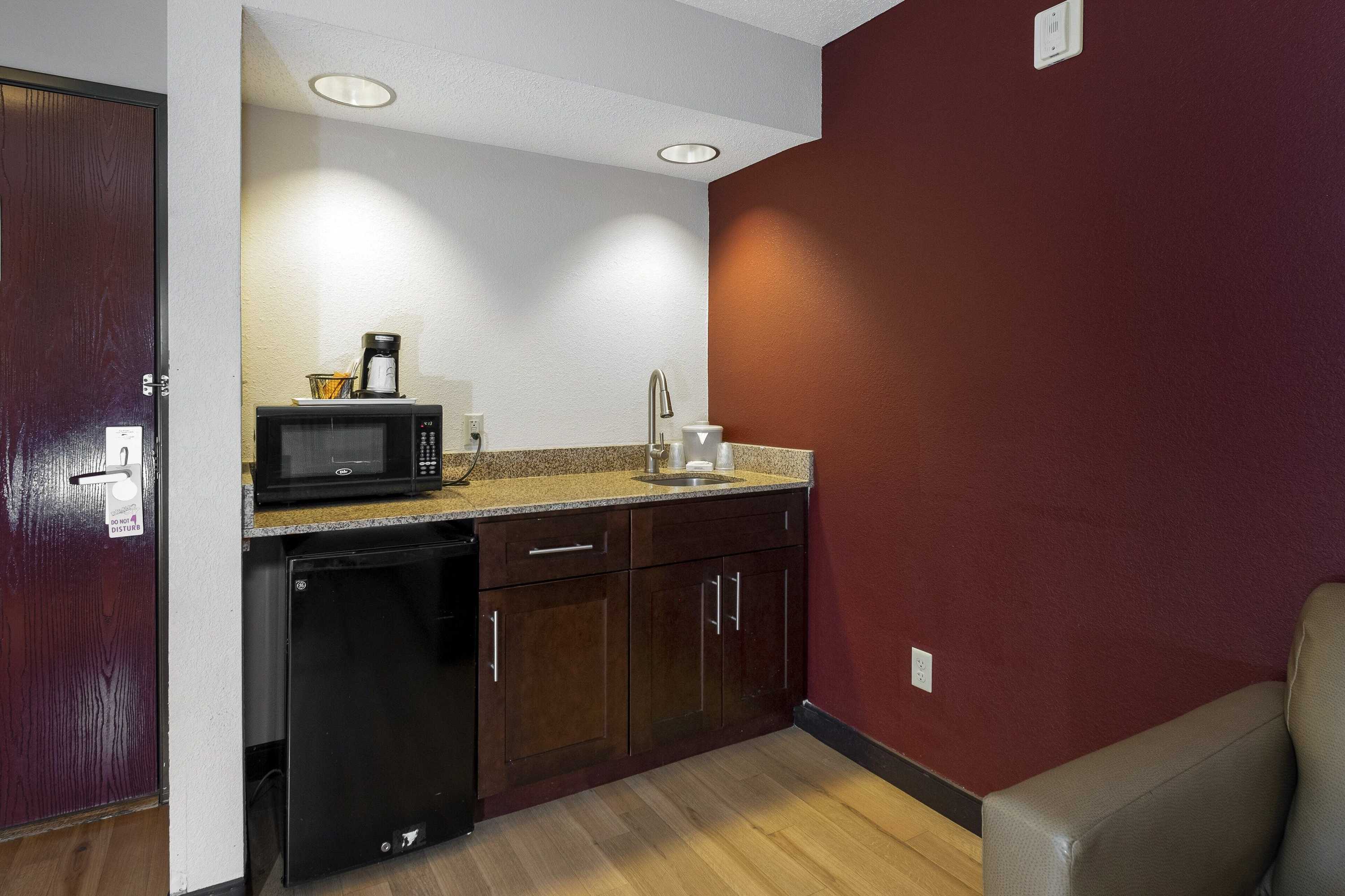 Gift card for Red Roof Inn & Suites Dover Downtown Gift card for Red Roof Inn & Suites Dover Downtown