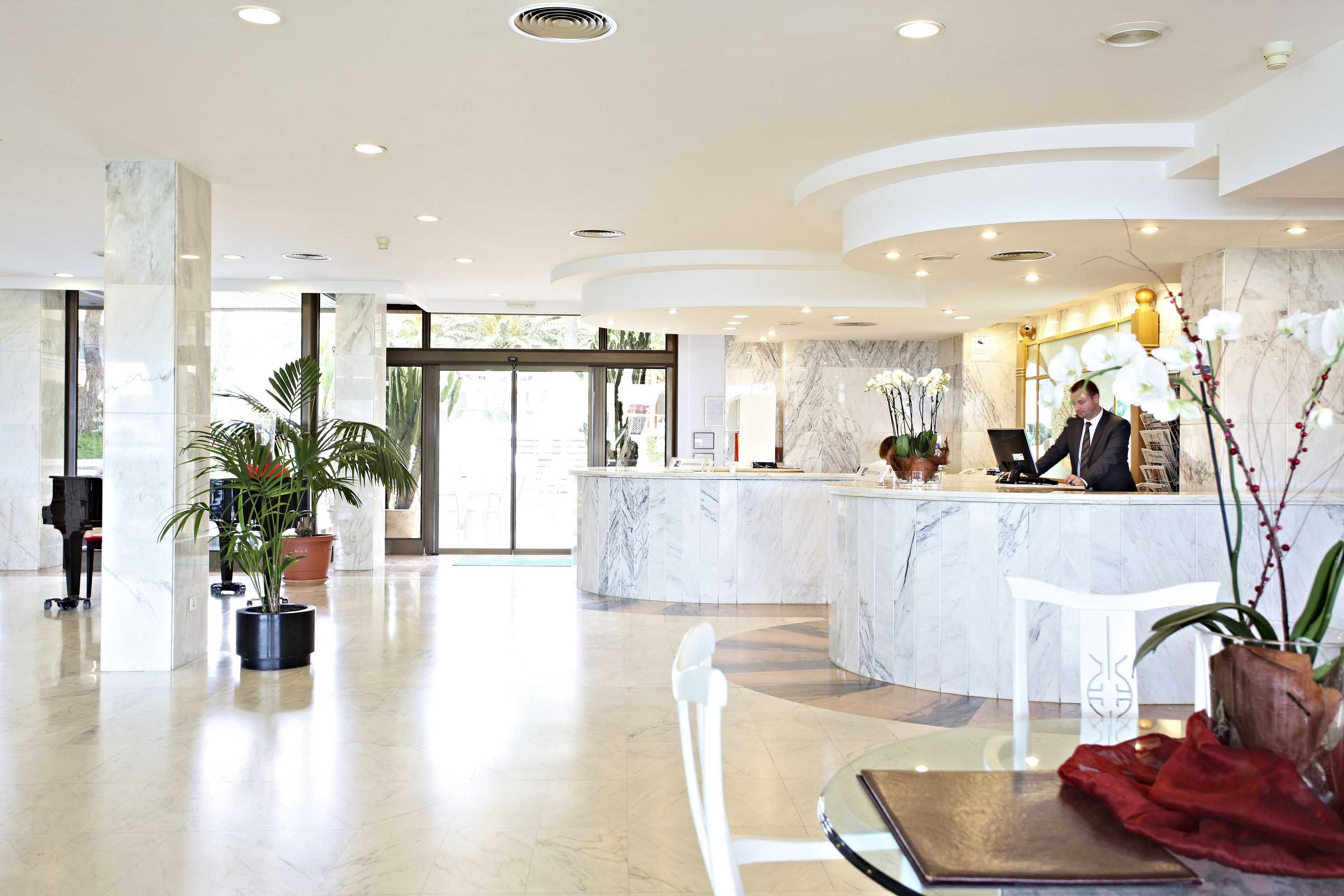 Gift card for Hotel & Spa S'entrador Playa Gift card for Hotel & Spa S'entrador Playa