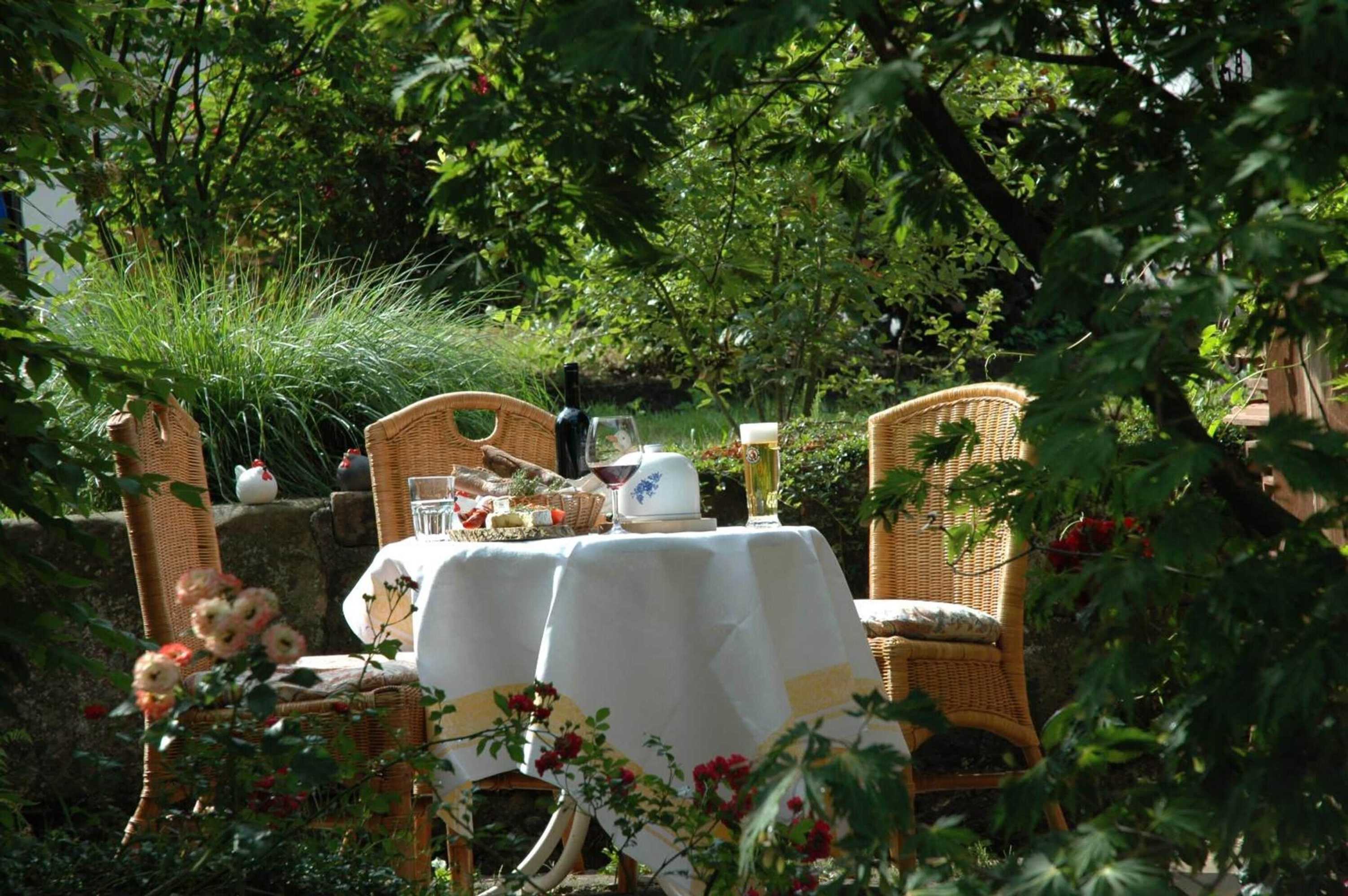 Gift card for Gutshof Hotel Waldknechtshof Gift card for Gutshof Hotel Waldknechtshof