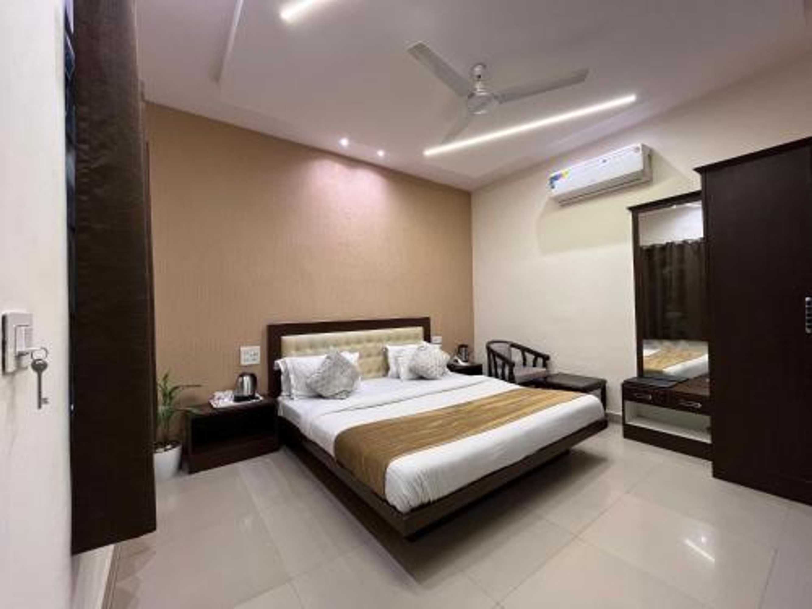 Gift card for Hotel The Benz By Oyo Rooms Gift card for Hotel The Benz By Oyo Rooms