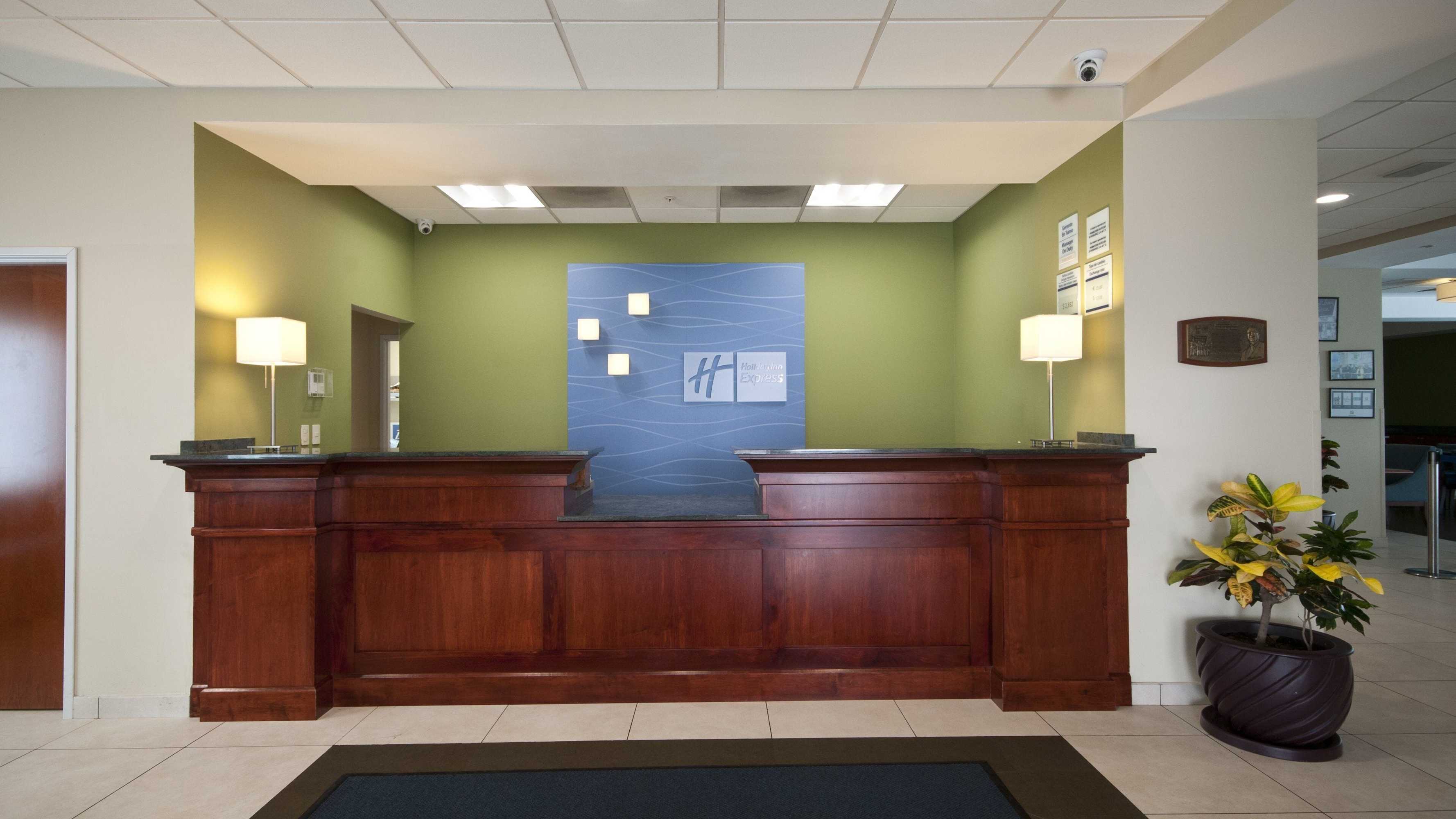 Gift card for Holiday Inn Express Veracruz Boca Del Rio by Ihg Gift card for Holiday Inn Express Veracruz Boca Del Rio by Ihg
