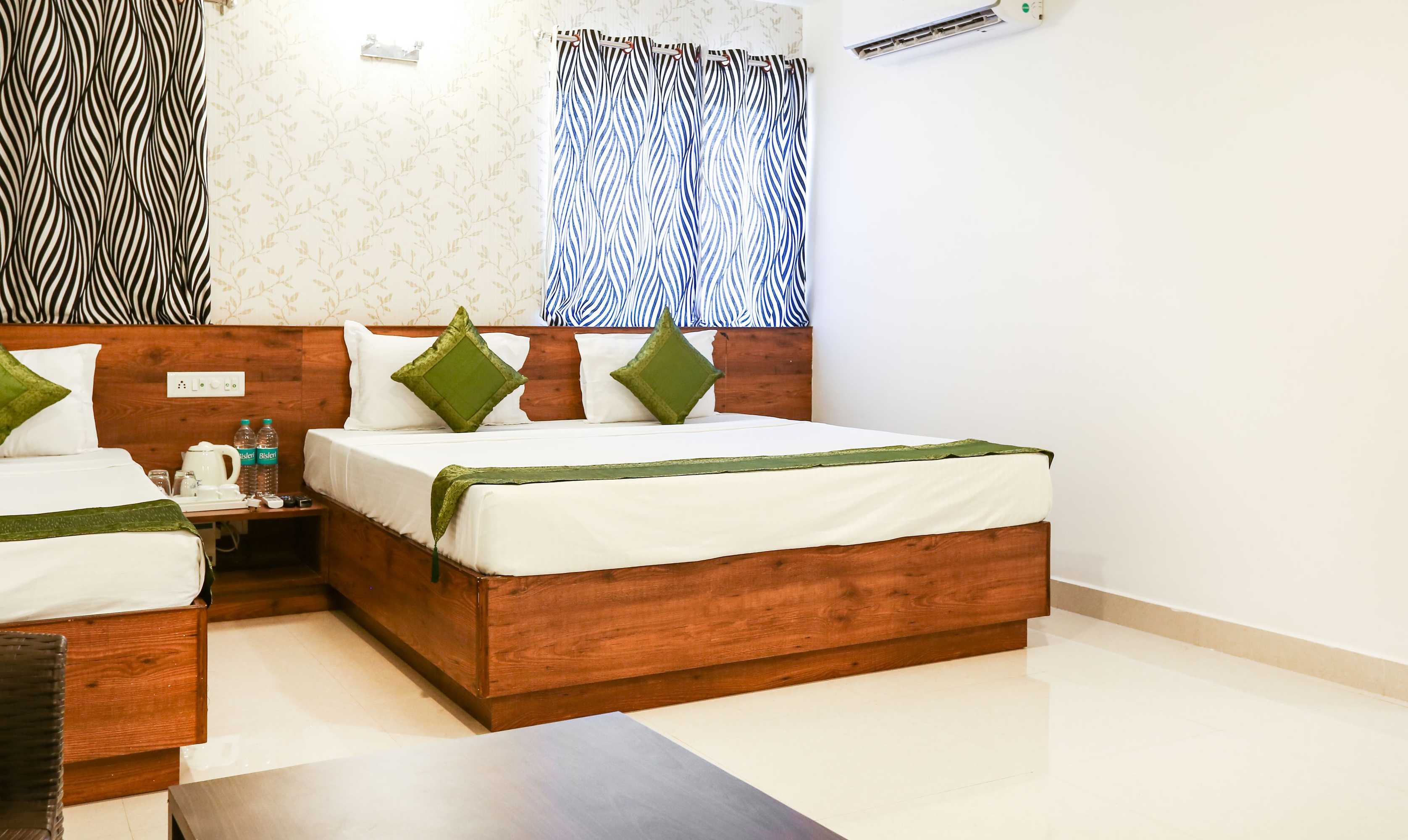 Gift card for Treebo Comforts Inn, University Road Deralakatte Gift card for Treebo Comforts Inn, University Road Deralakatte
